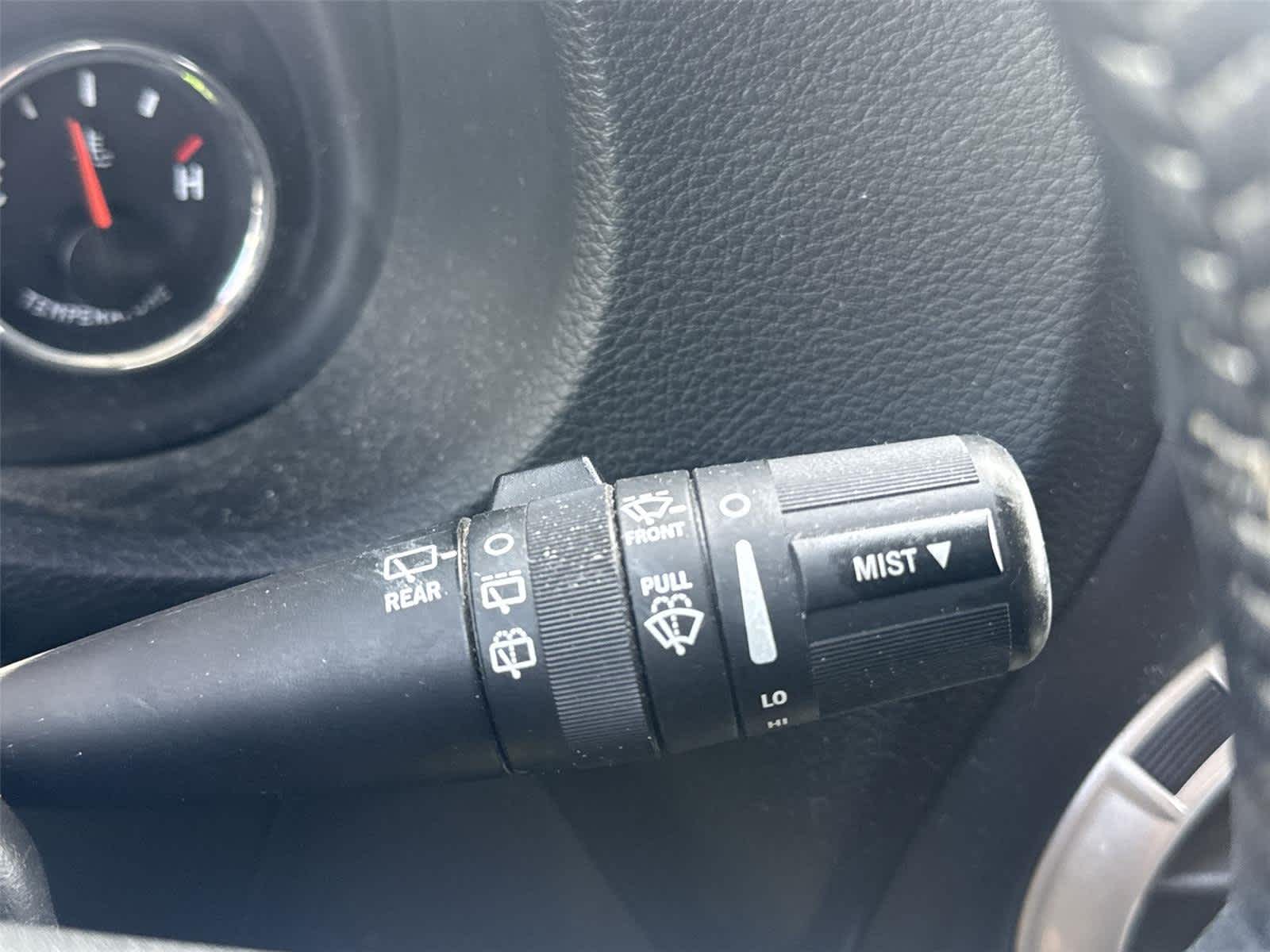 Thumbnail: 2016 Jeep Wrangler - 26