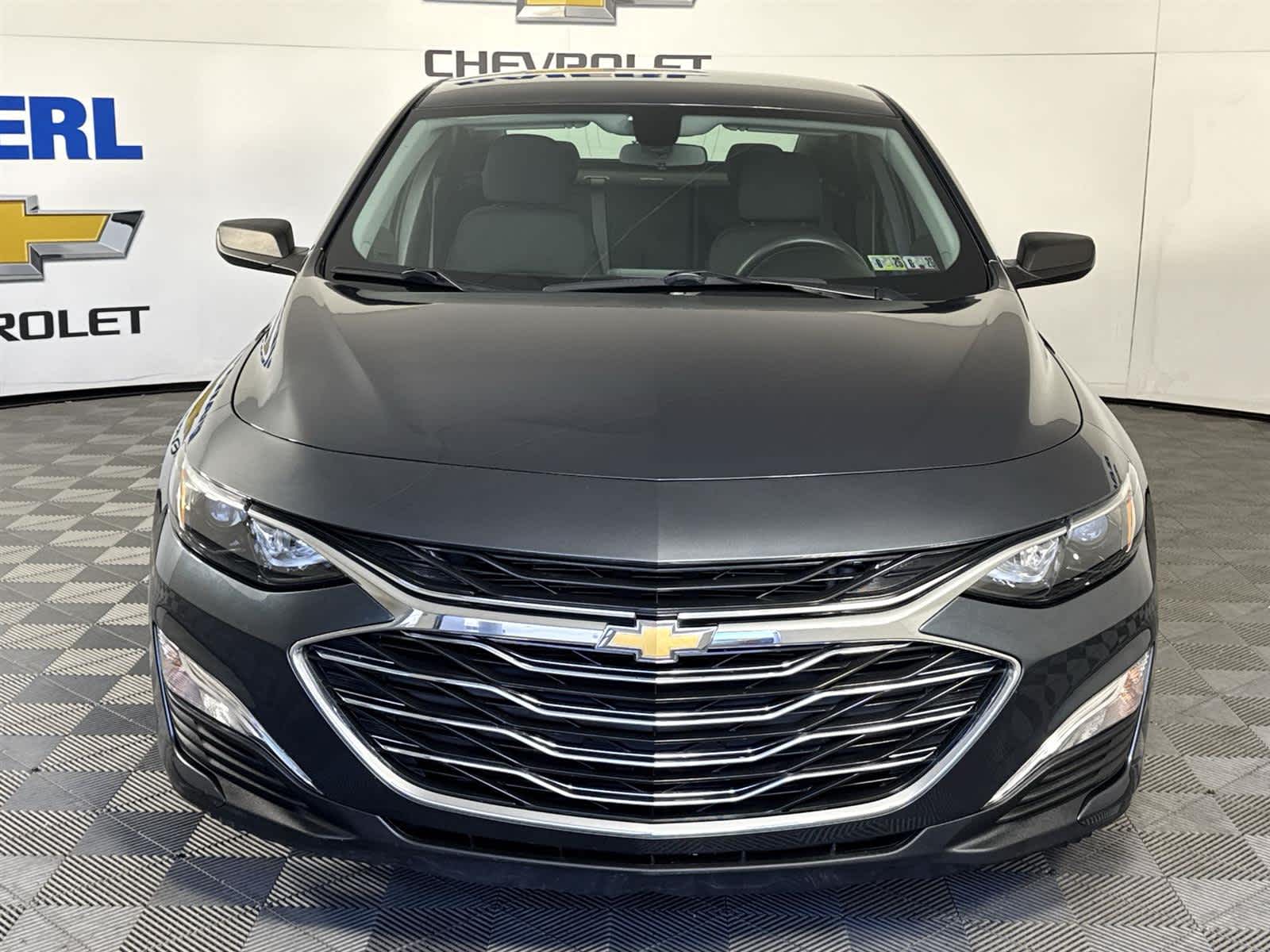 Thumbnail: 2020 Chevrolet Malibu - 8