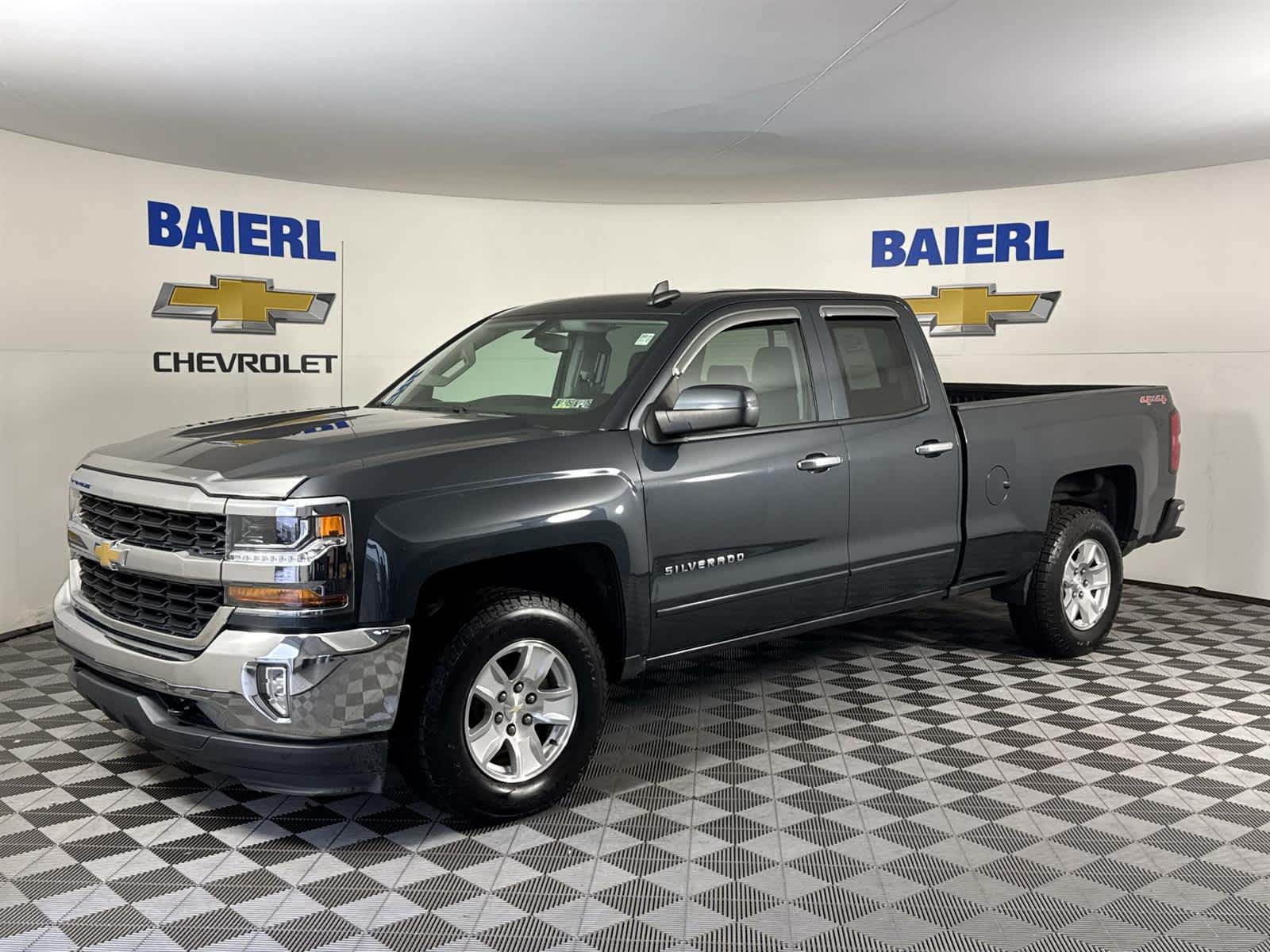 2017 Chevrolet Silverado 1500 LT -
                  Wexford, PA
