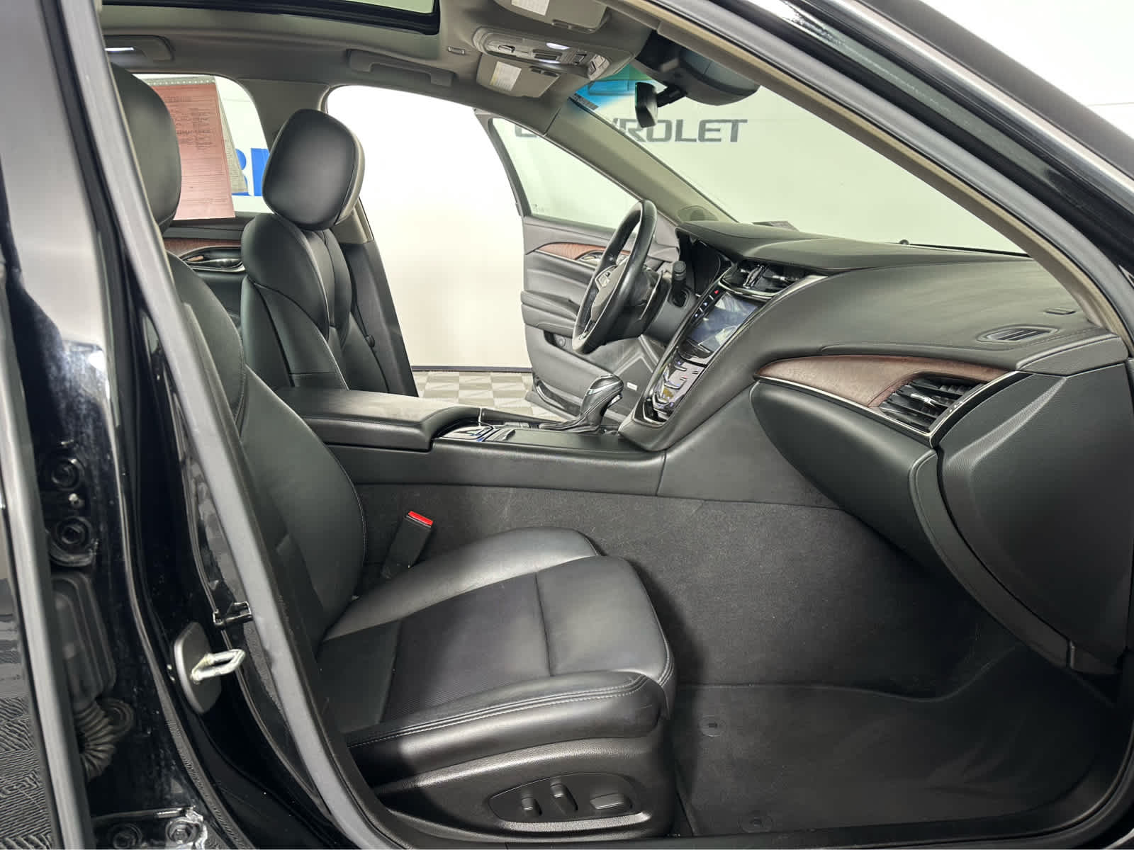 Thumbnail: 2017 Cadillac CTS - 20