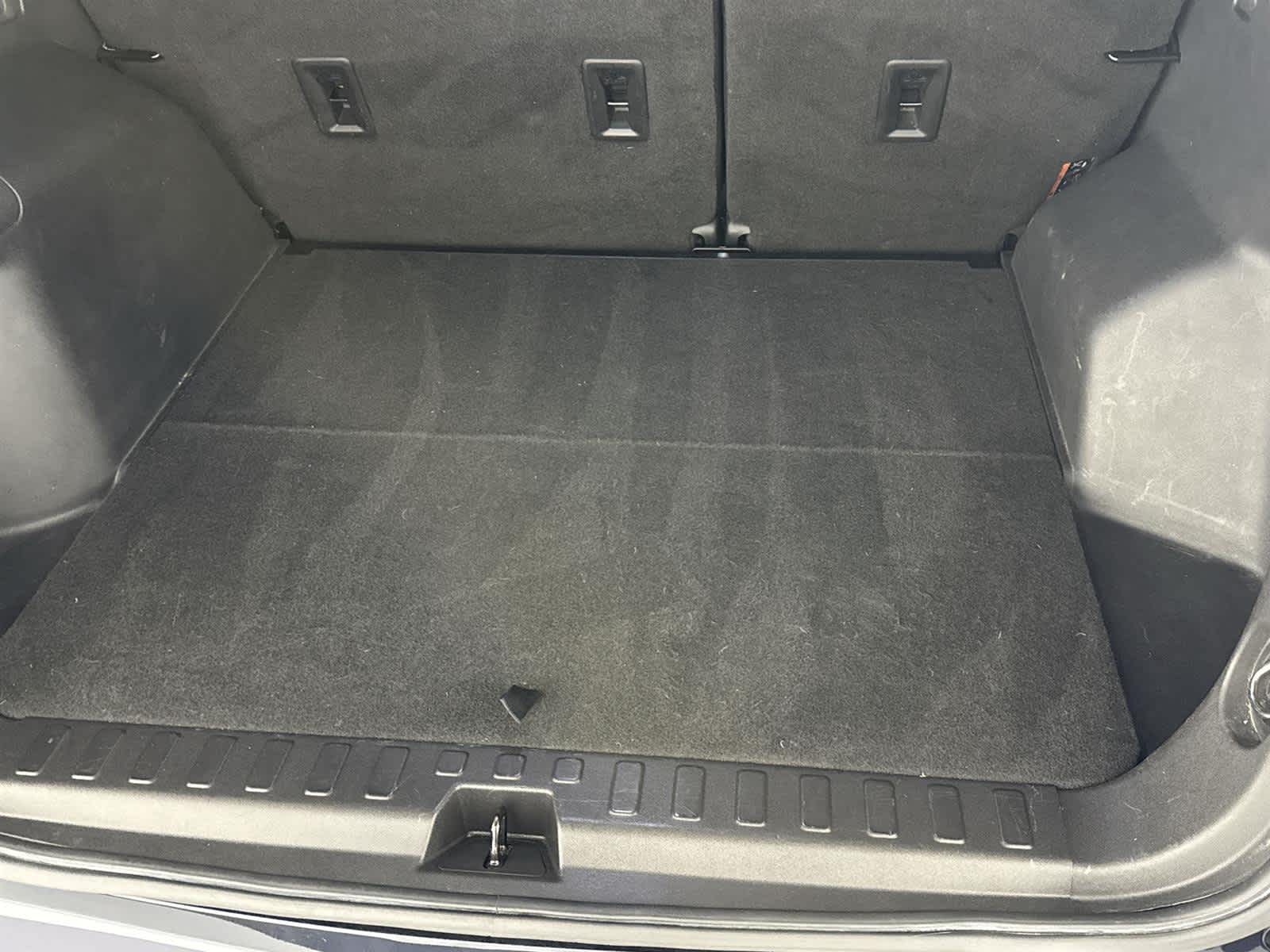 Thumbnail: 2020 Chevrolet Equinox - 15