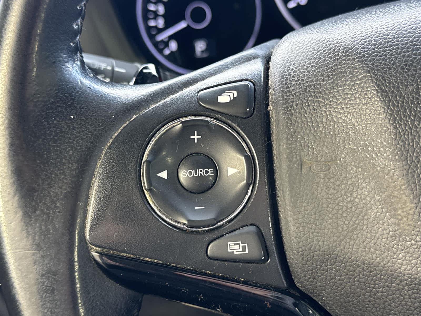 Thumbnail: 2019 Honda HR-V - 23