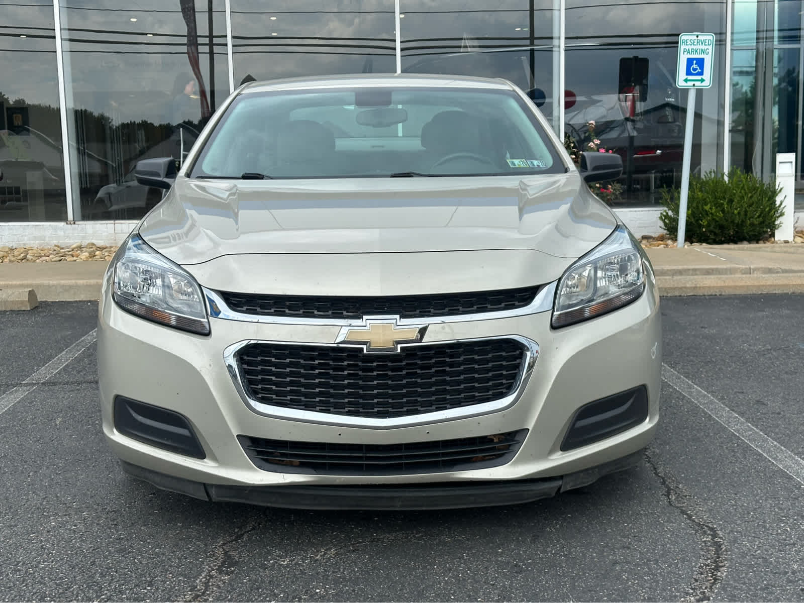 Thumbnail: 2015 Chevrolet Malibu - 2