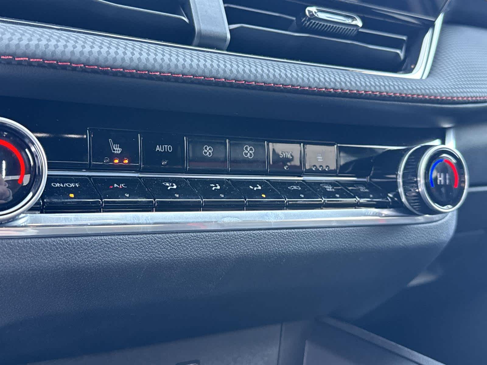 Thumbnail: 2025 Chevrolet Equinox - 19