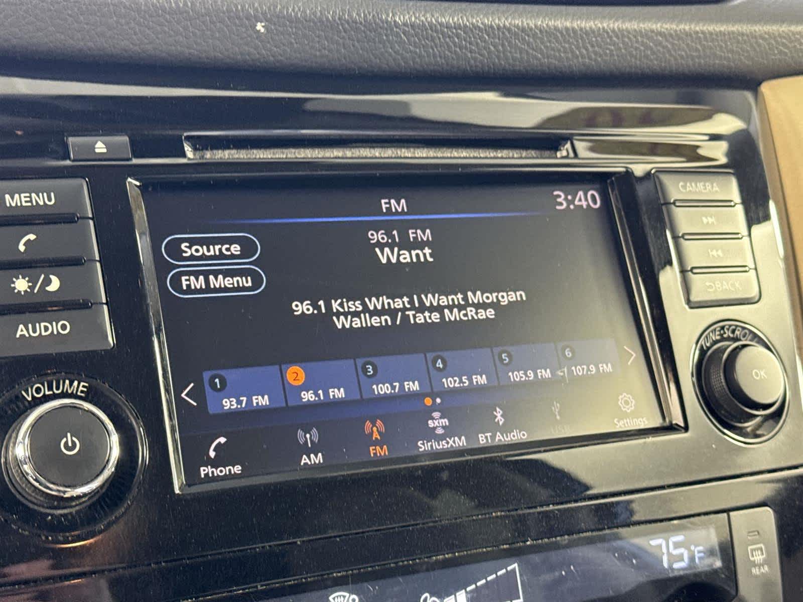 Thumbnail: 2020 Nissan Rogue - 16