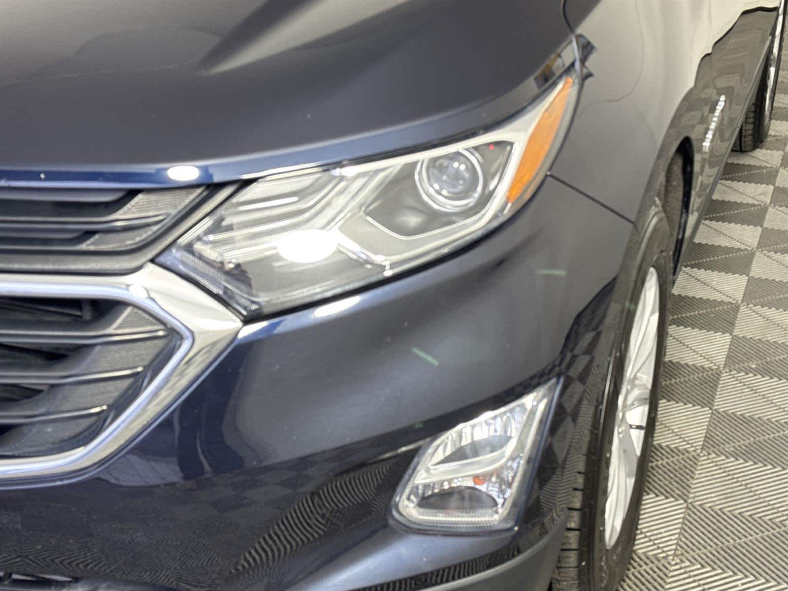 Thumbnail: 2020 Chevrolet Equinox - 9