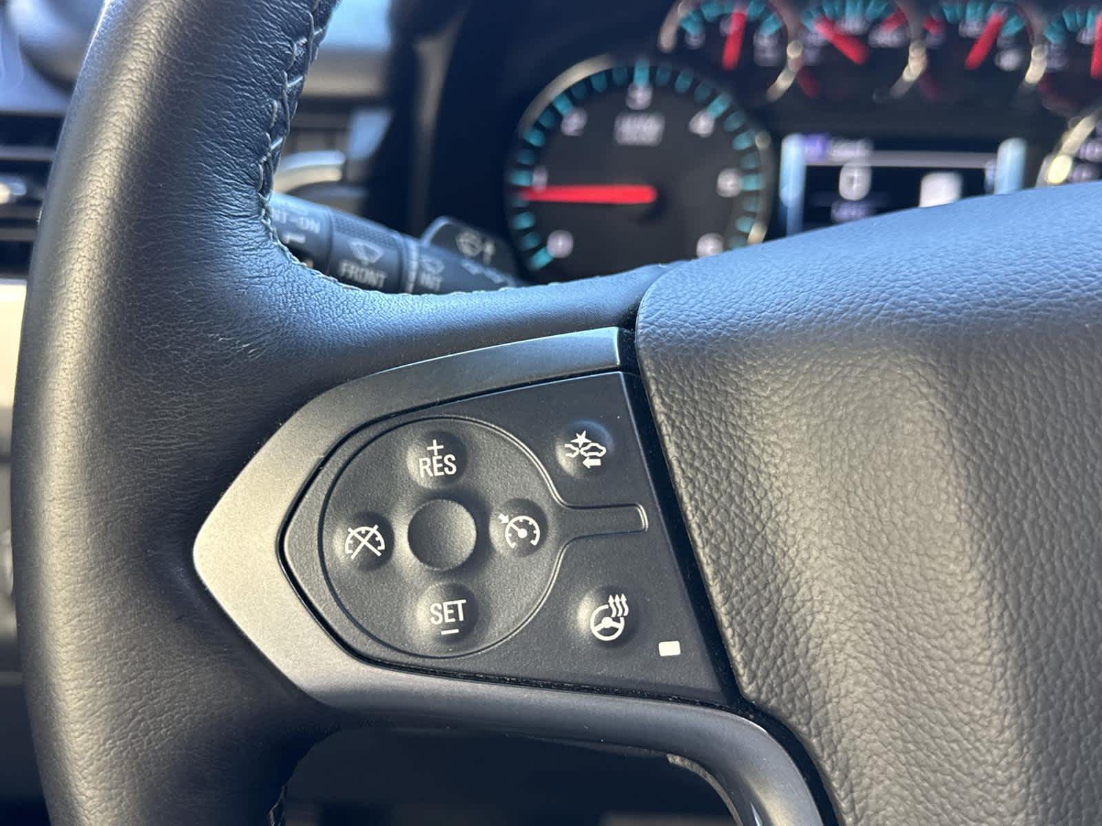 Thumbnail: 2017 Chevrolet Tahoe - 27