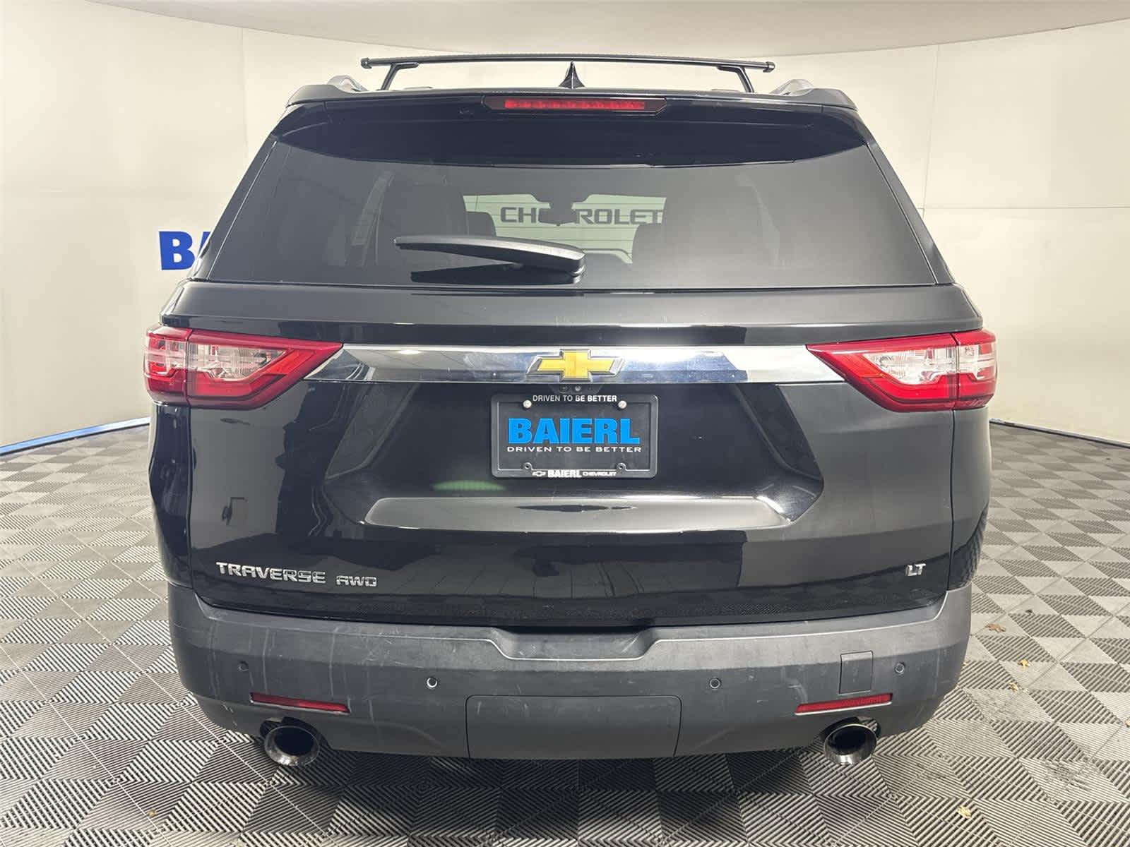 Thumbnail: 2018 Chevrolet Traverse - 4