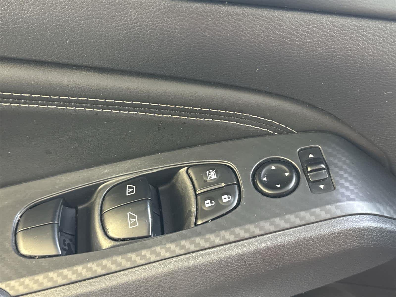 Thumbnail: 2019 Nissan Altima - 21