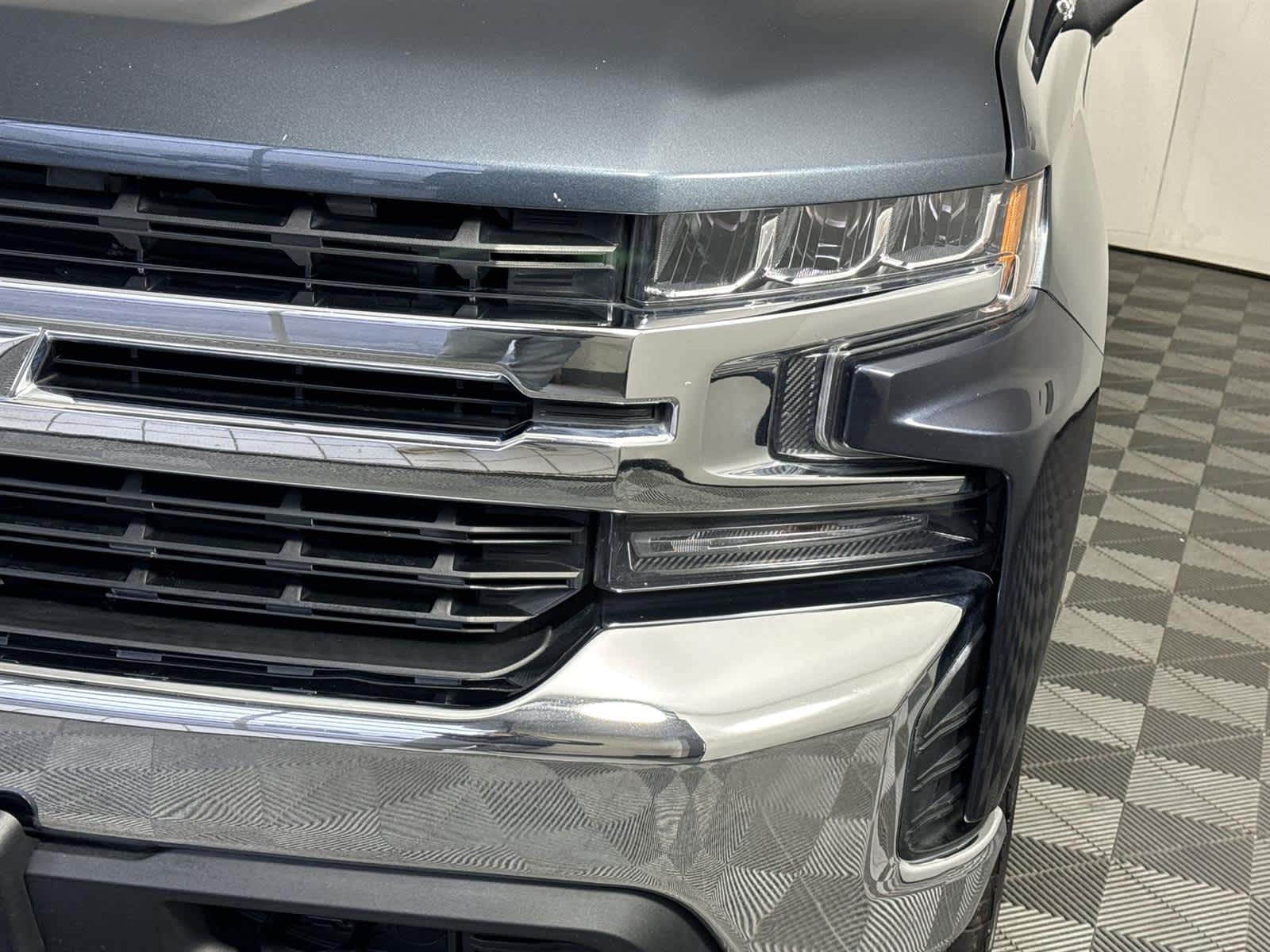 Thumbnail: 2020 Chevrolet Silverado 1500 - 9