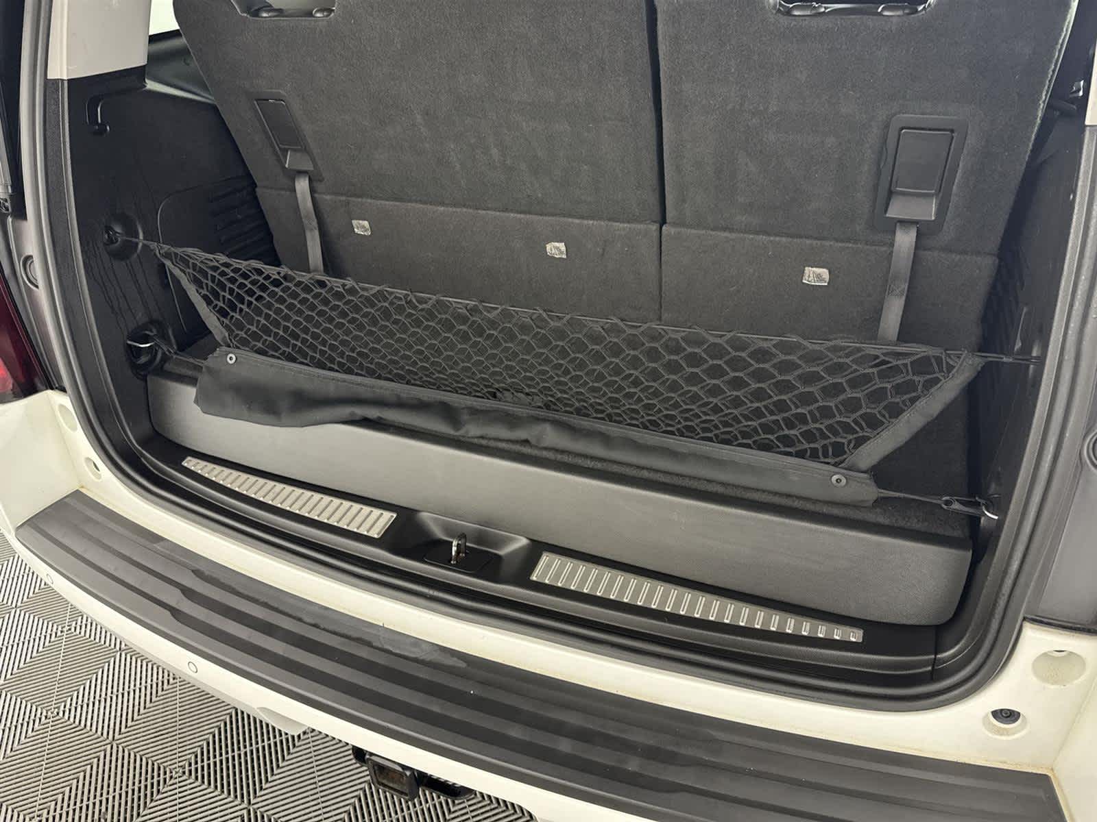 Thumbnail: 2016 Chevrolet Tahoe - 14