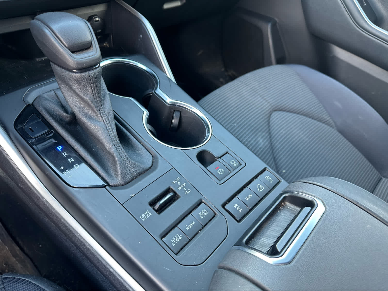 Thumbnail: 2021 Toyota Highlander - 12