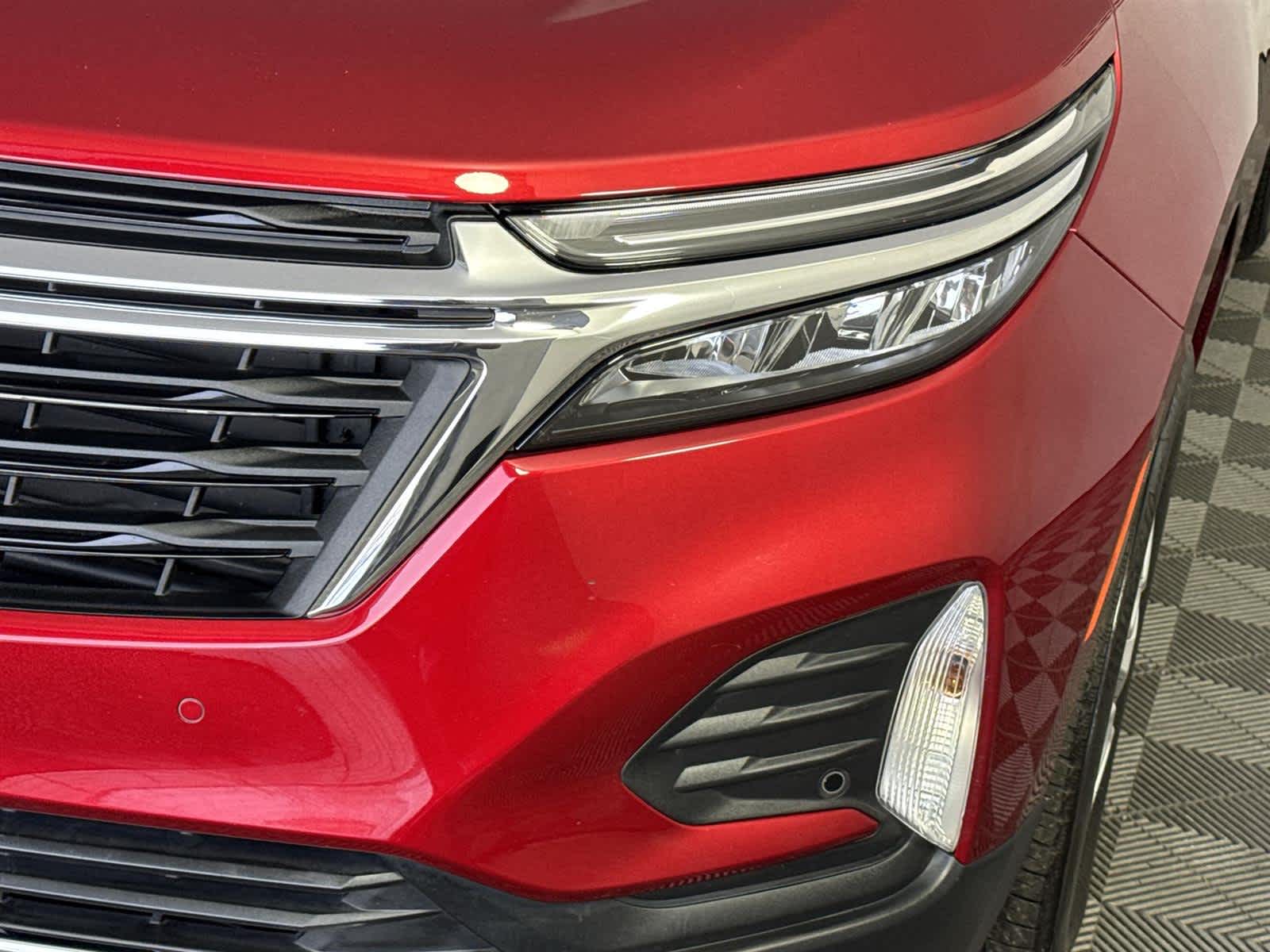 Thumbnail: 2023 Chevrolet Equinox - 9