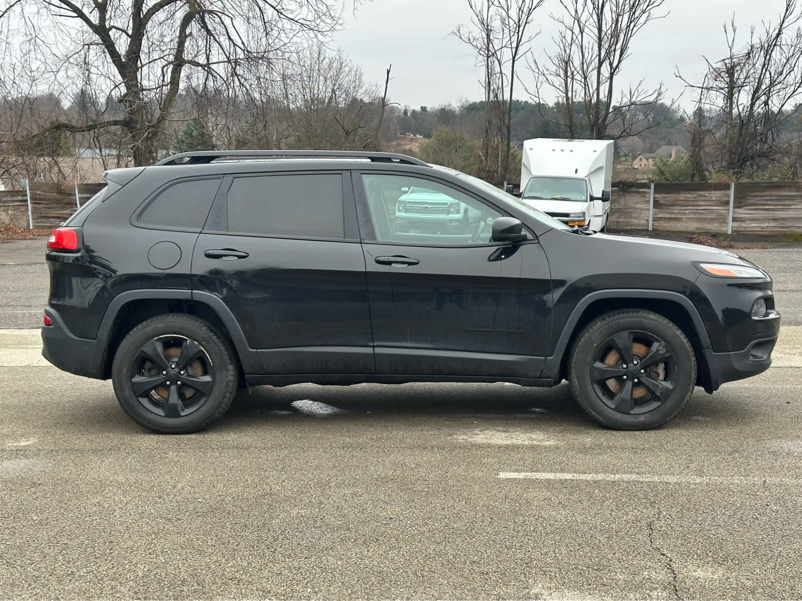 Thumbnail: 2018 Jeep Cherokee - 8