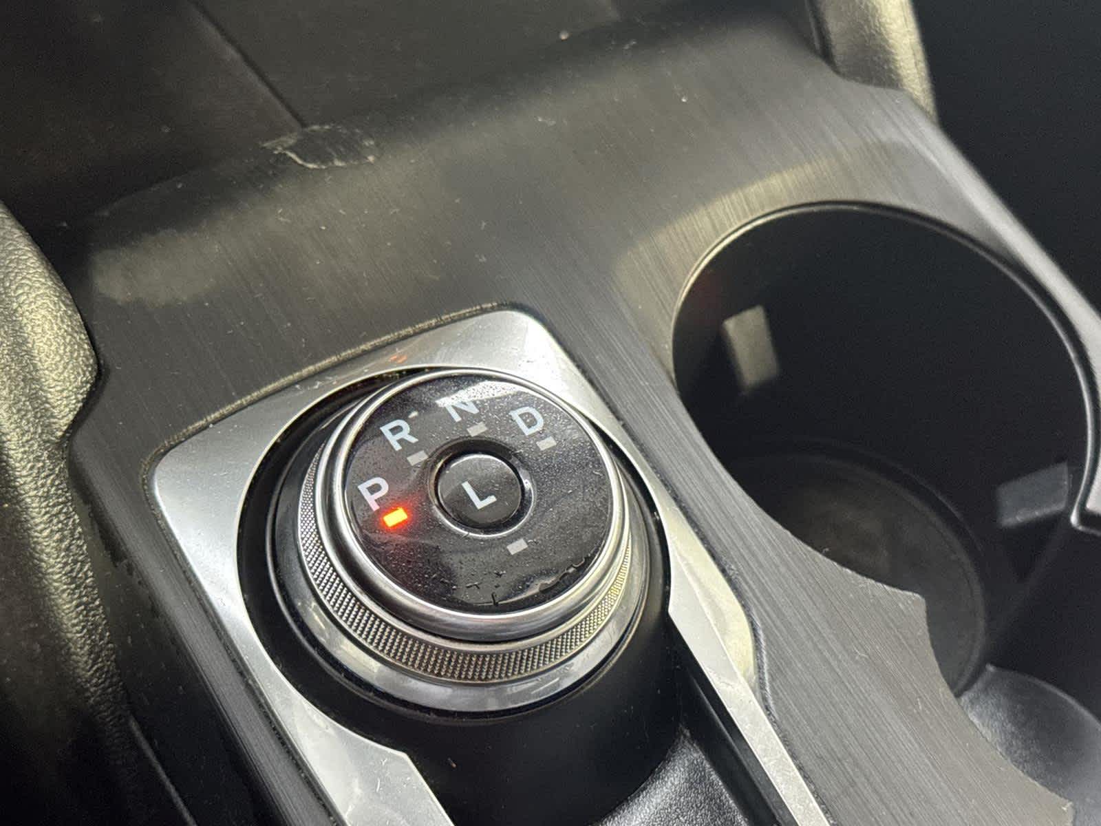 Thumbnail: 2020 Ford Escape - 21