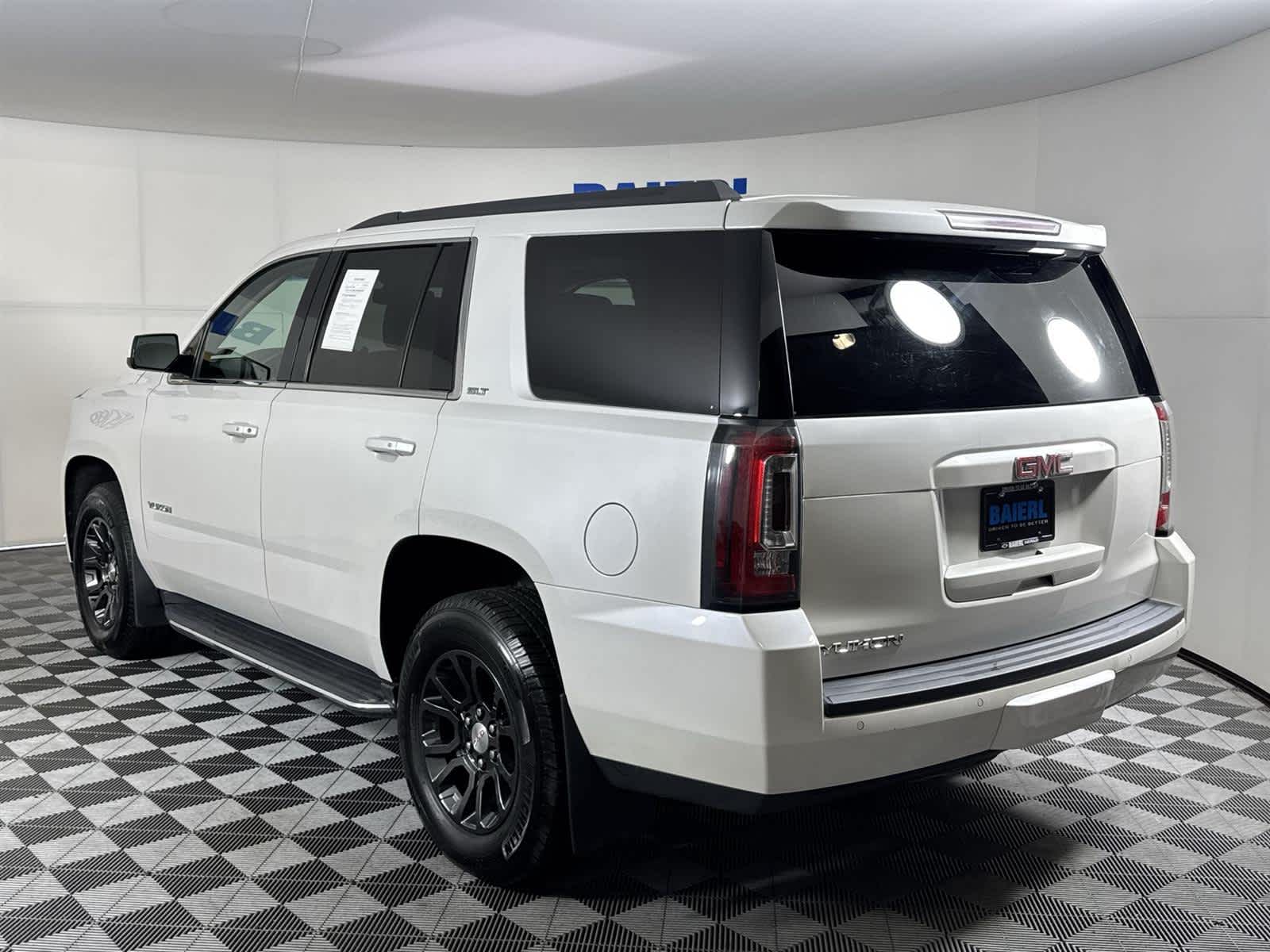 Thumbnail: 2019 GMC Yukon - 3