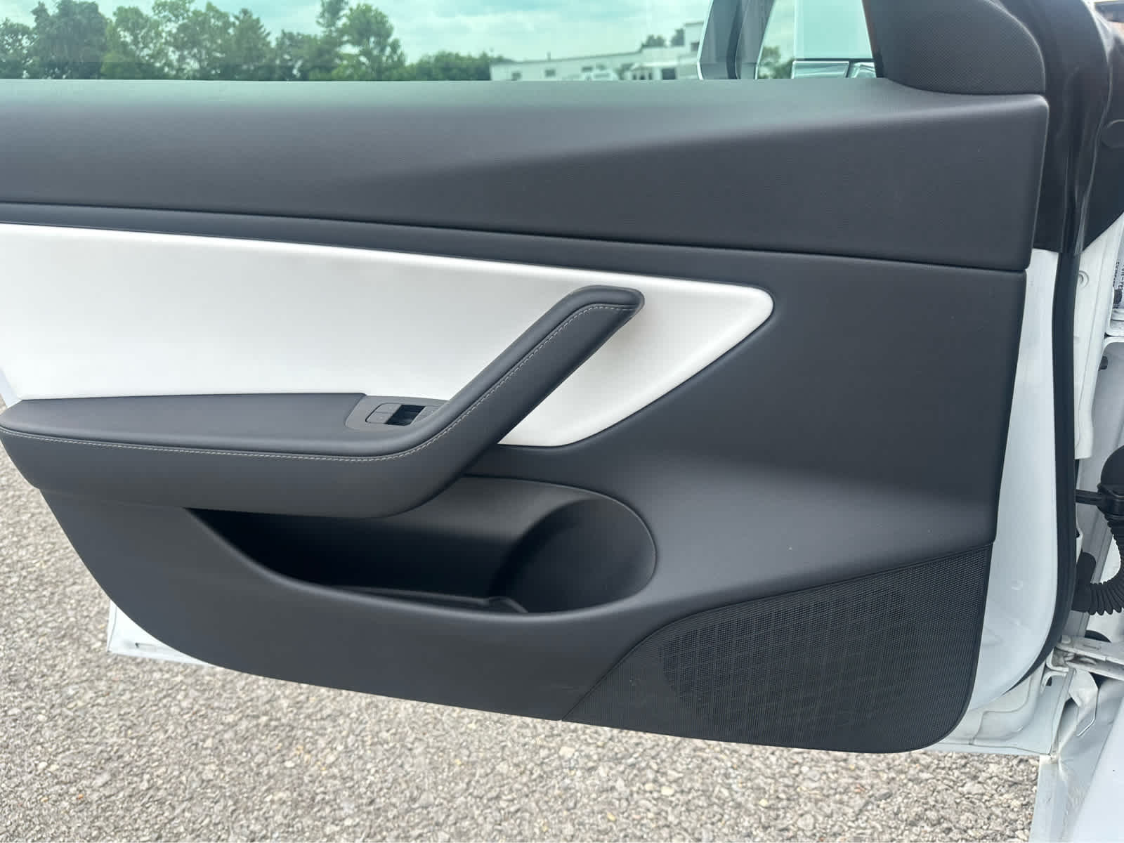 Thumbnail: 2018 Tesla Model 3 - 19
