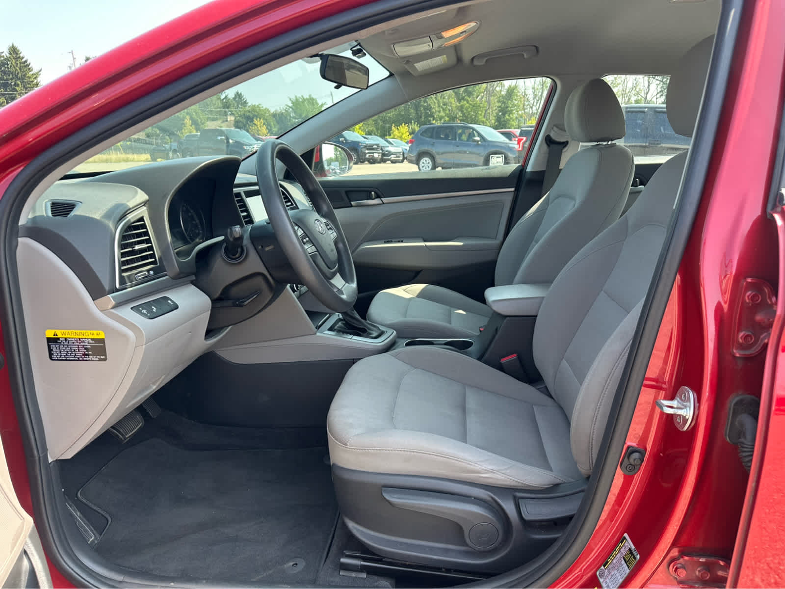 Thumbnail: 2018 Hyundai Elantra - 9