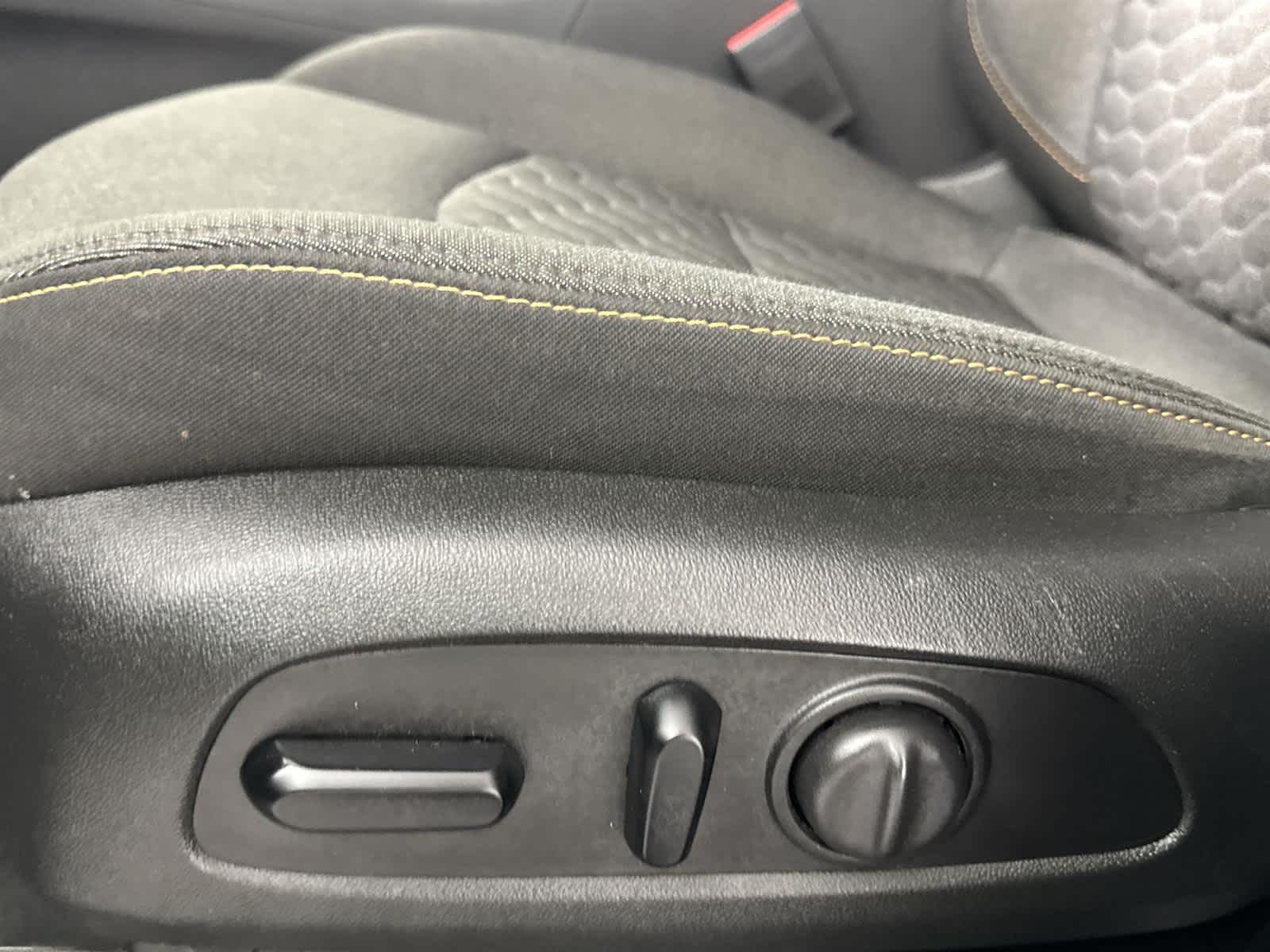 Thumbnail: 2020 Chevrolet Equinox - 13