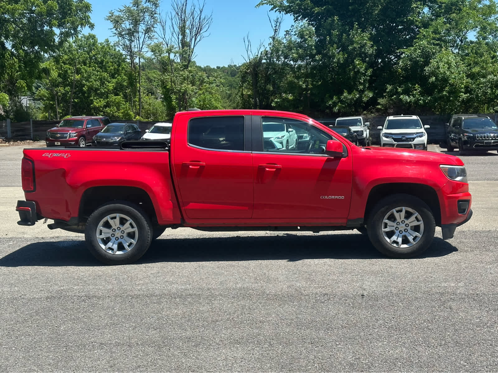 Thumbnail: 2020 Chevrolet Colorado - 8
