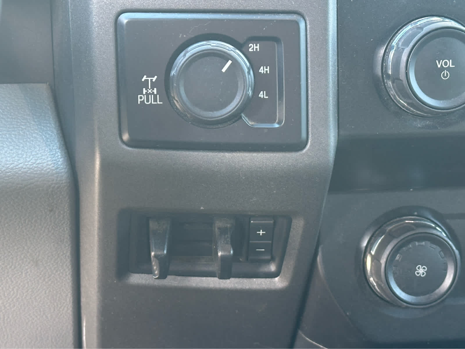 Thumbnail: 2019 Ford F-250 - 17