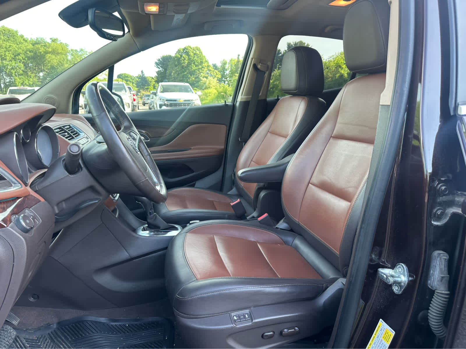Thumbnail: 2015 Buick Encore - 9