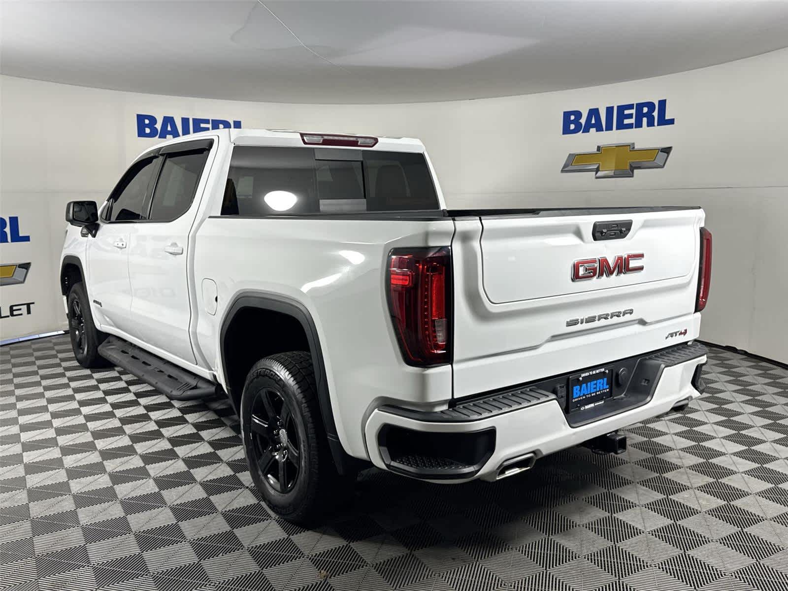 Thumbnail: 2022 GMC Sierra 1500 - 3