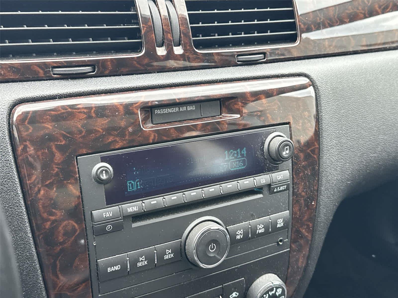 Thumbnail: 2012 Chevrolet Impala - 18