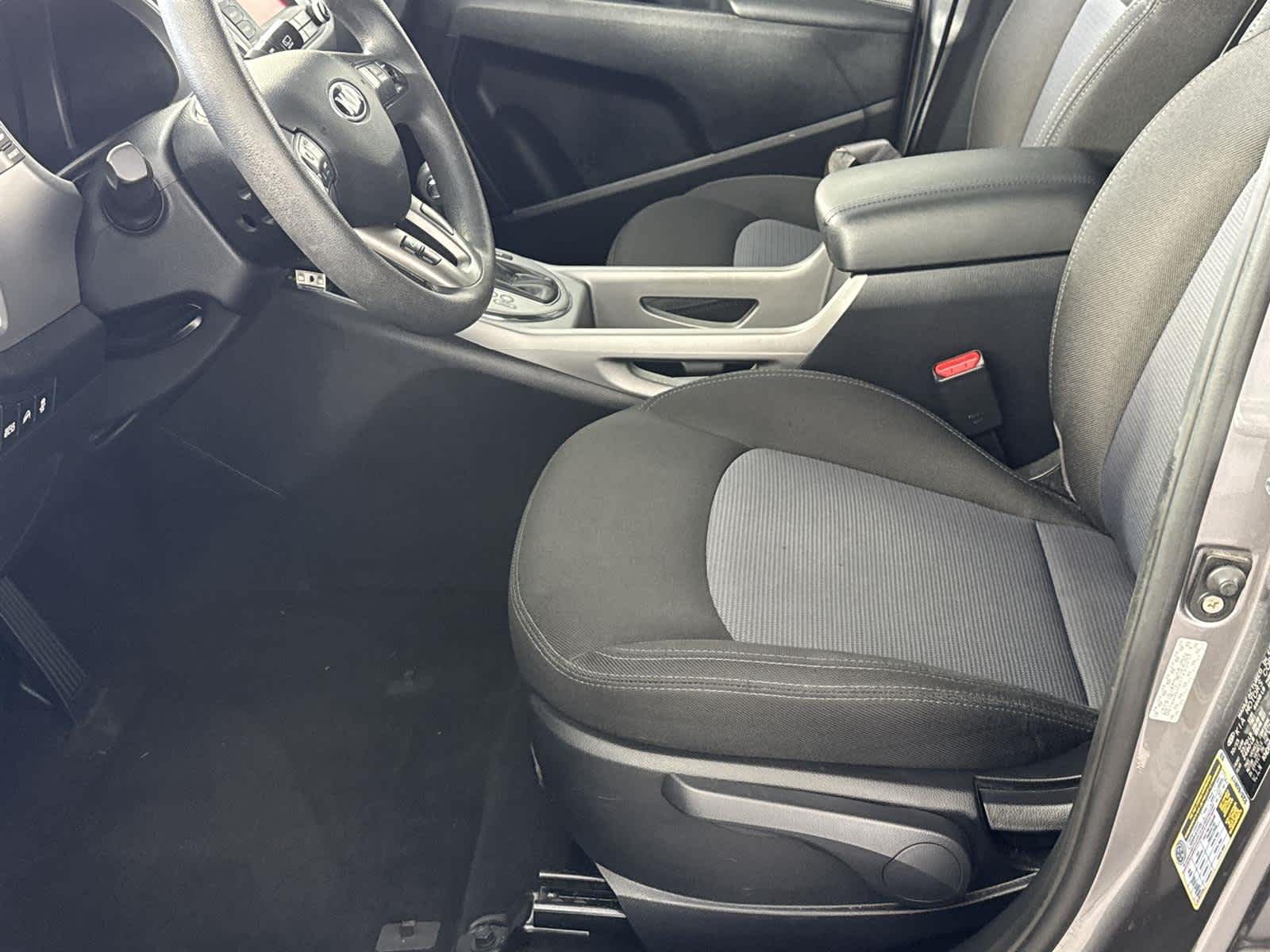 Thumbnail: 2016 Kia Sportage - 12