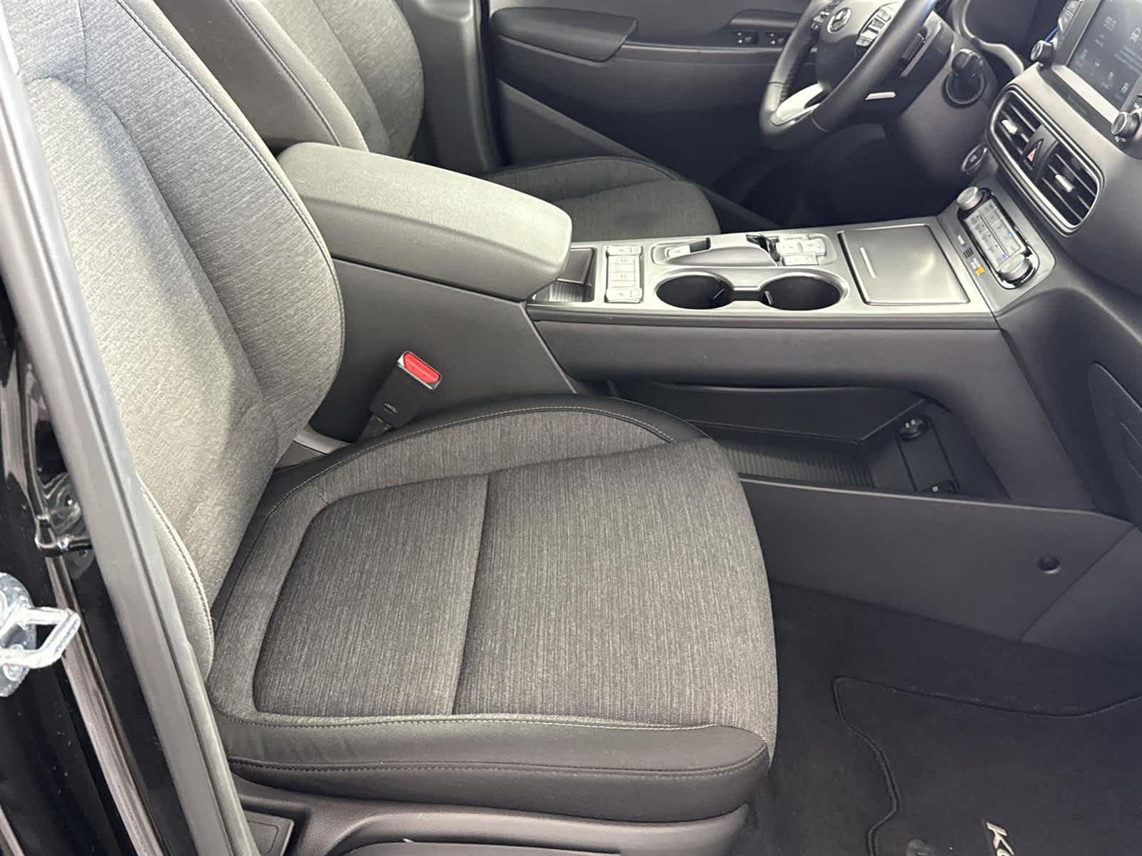 Thumbnail: 2021 Hyundai Kona - 14
