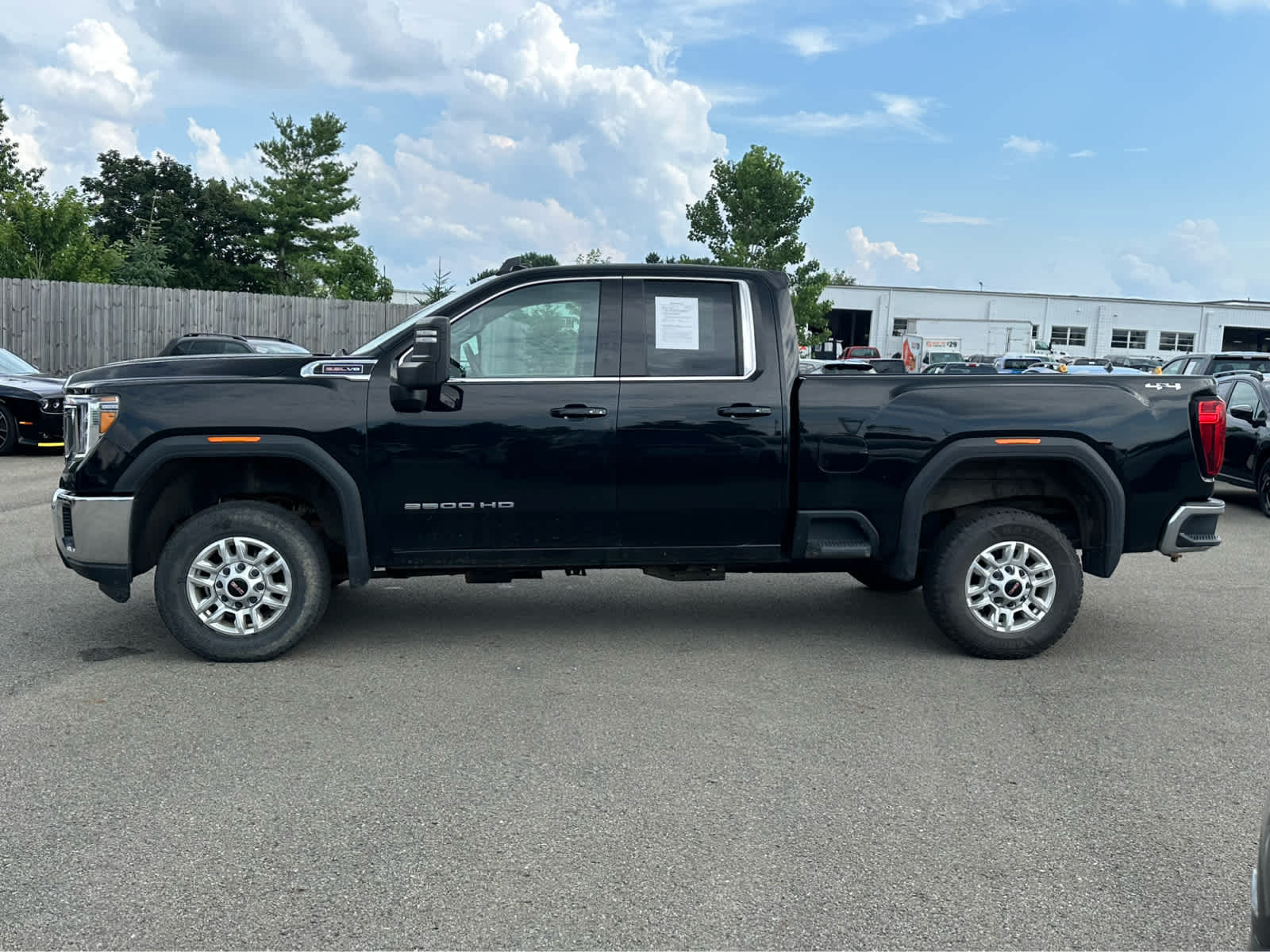 Thumbnail: 2022 GMC Sierra 2500 - 5