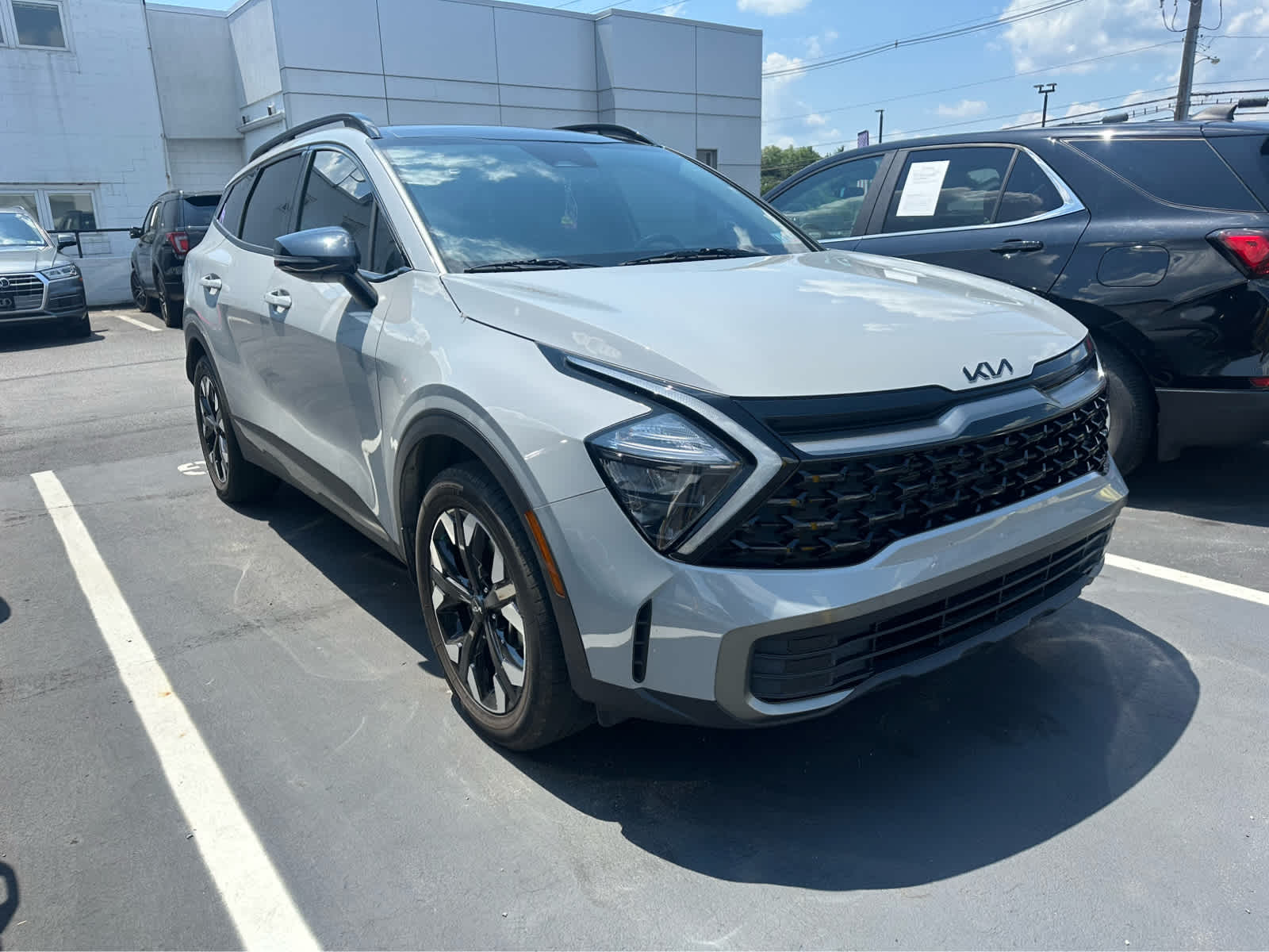 Thumbnail: 2023 Kia Sportage - 3