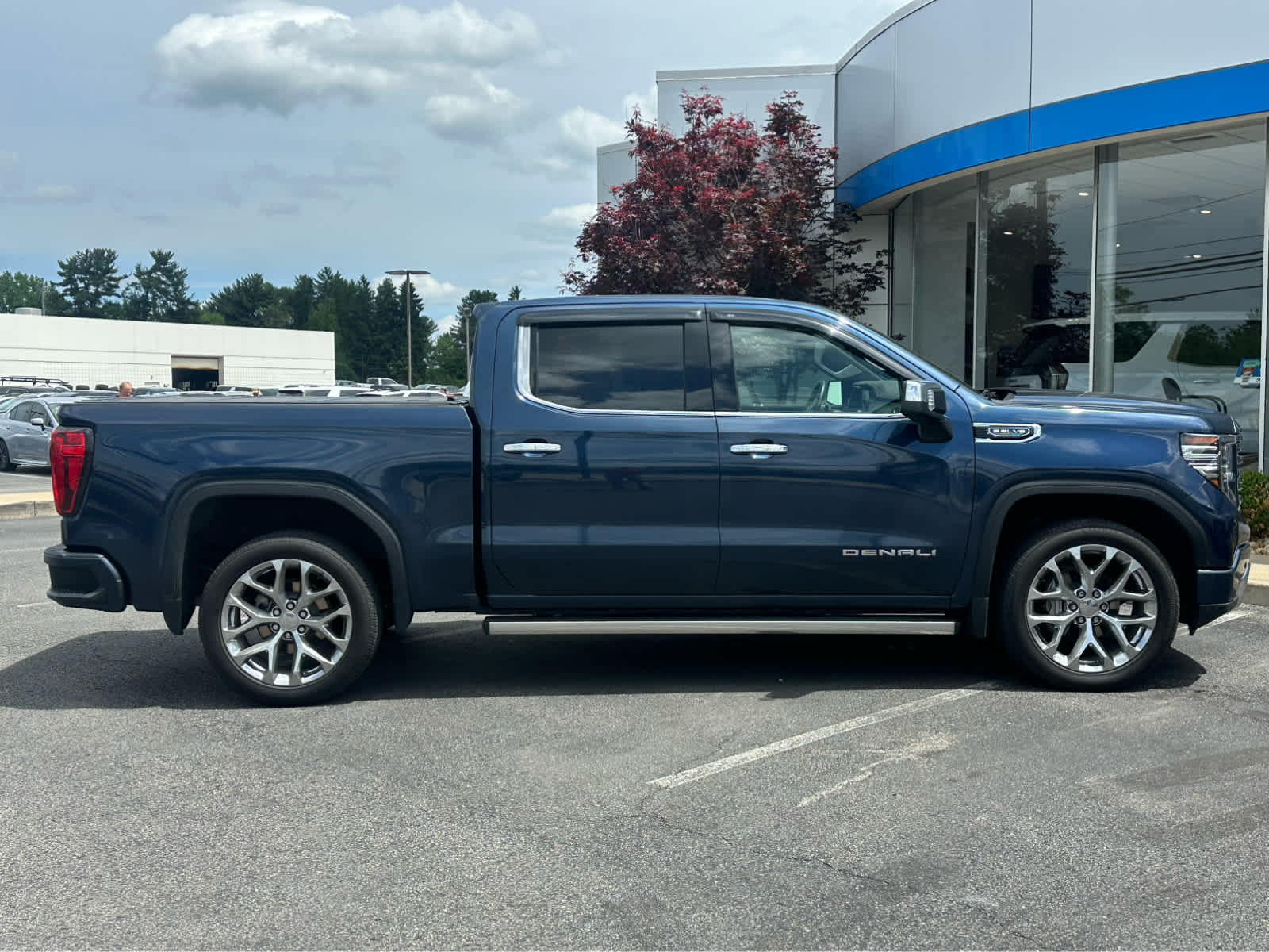 Thumbnail: 2023 GMC Sierra 1500 - 8