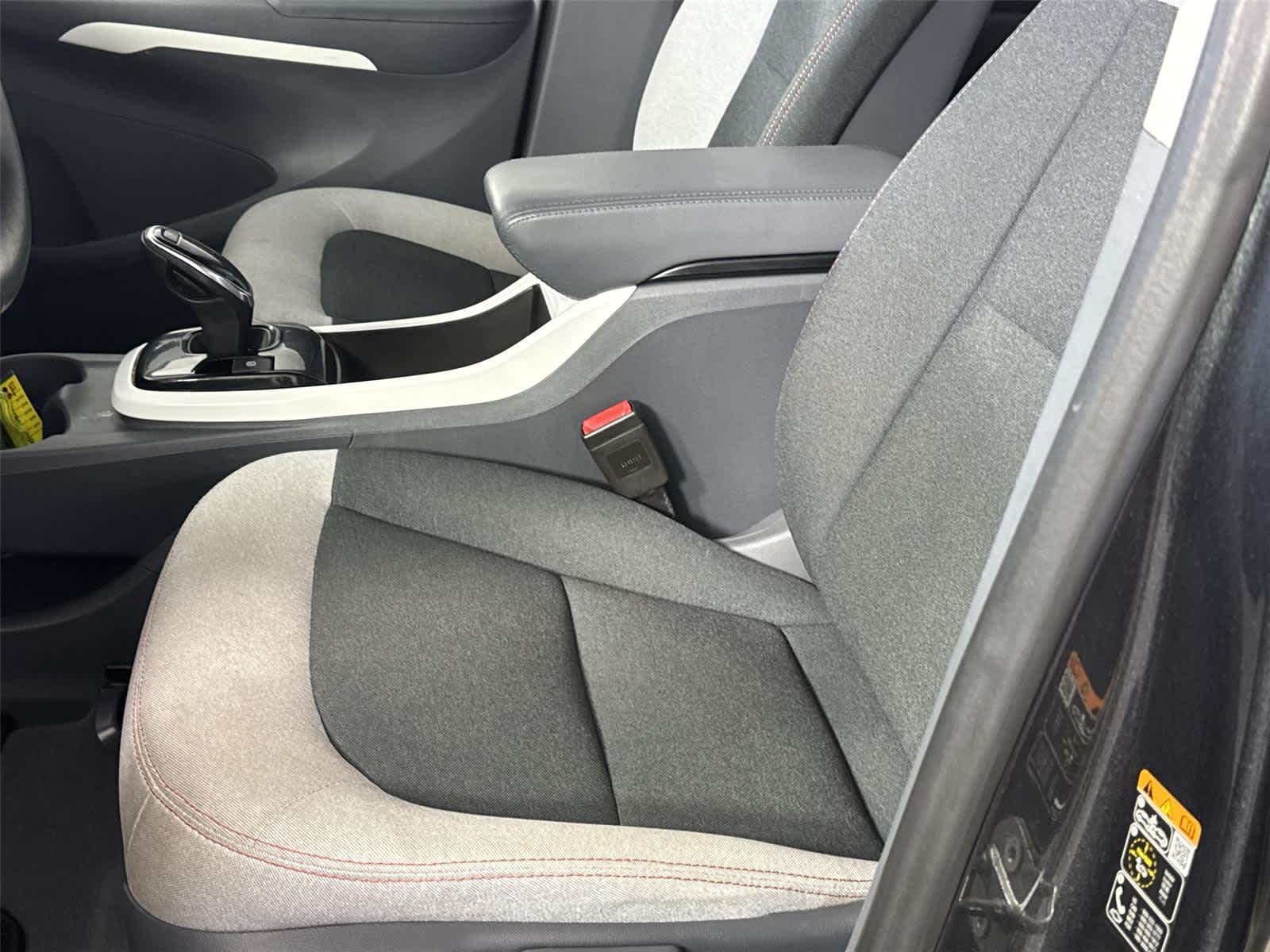 Thumbnail: 2017 Chevrolet Bolt EV - 12