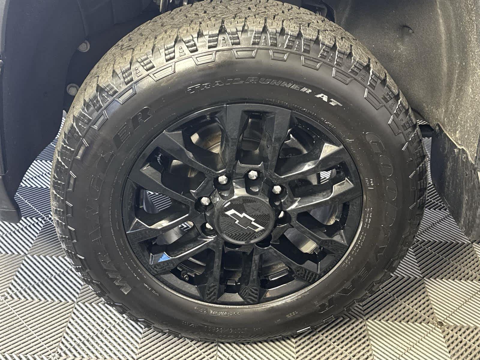 Thumbnail: 2026 Chevrolet Silverado 2500 - 11