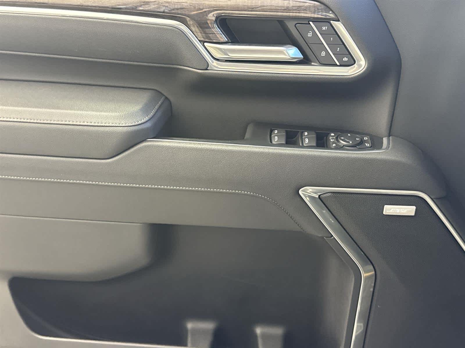 Thumbnail: 2026 Chevrolet Silverado 2500 - 23