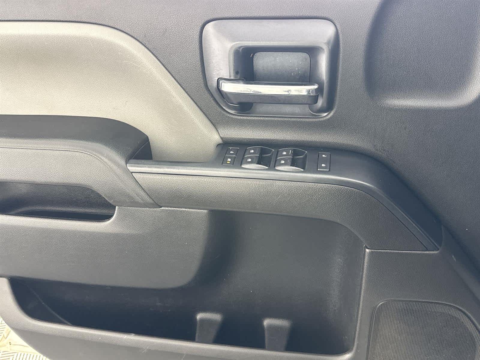 Thumbnail: 2016 Chevrolet Silverado 2500 - 20