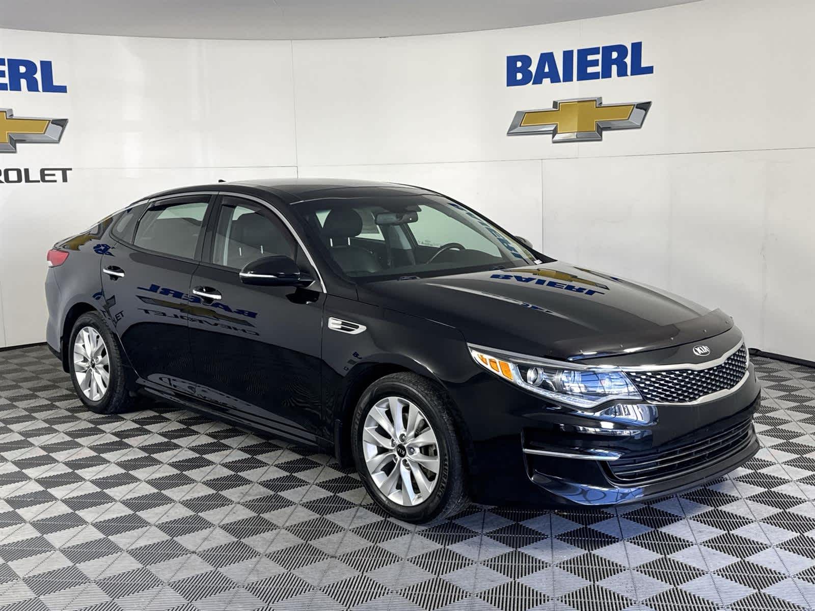 Thumbnail: 2018 Kia Optima - 7