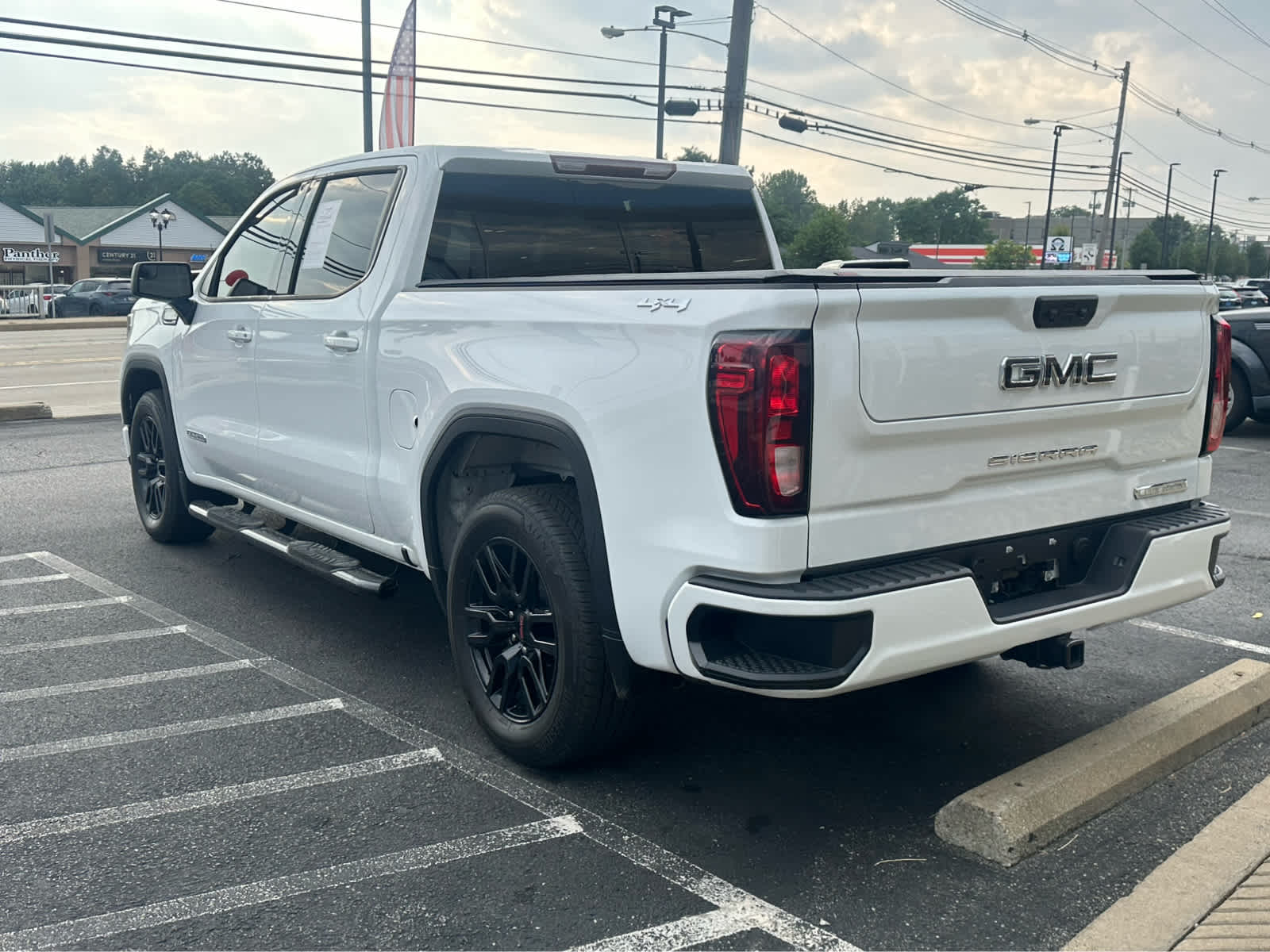 Thumbnail: 2024 GMC Sierra 1500 - 5