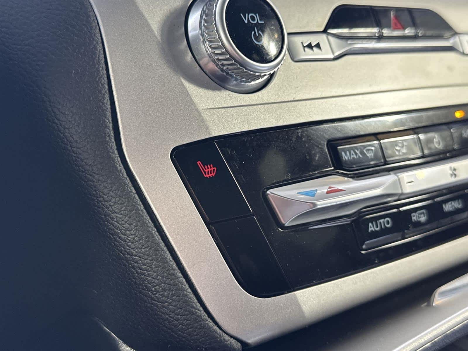 Thumbnail: 2022 Ford Explorer - 18