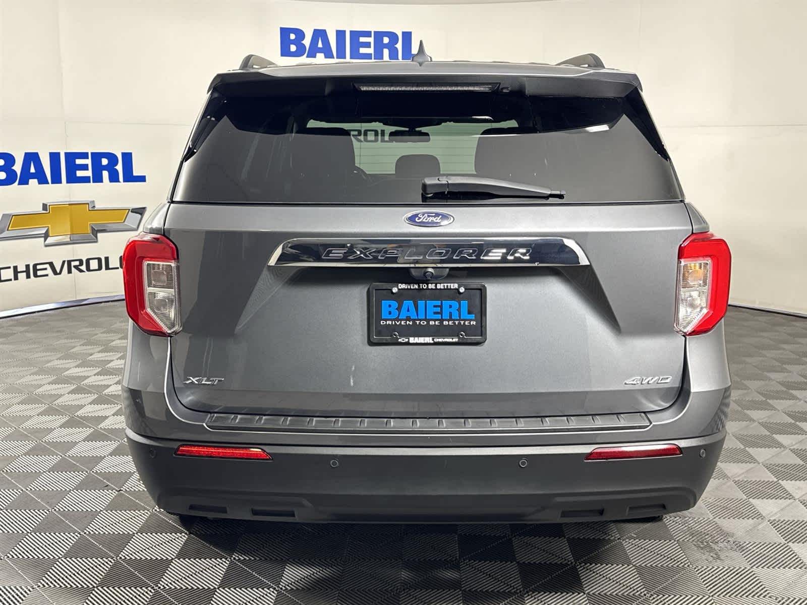 Thumbnail: 2022 Ford Explorer - 4