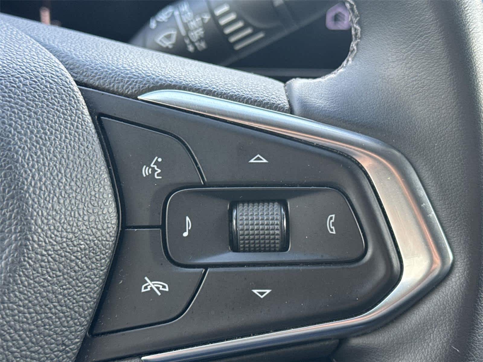 Thumbnail: 2024 Chevrolet Trax - 26