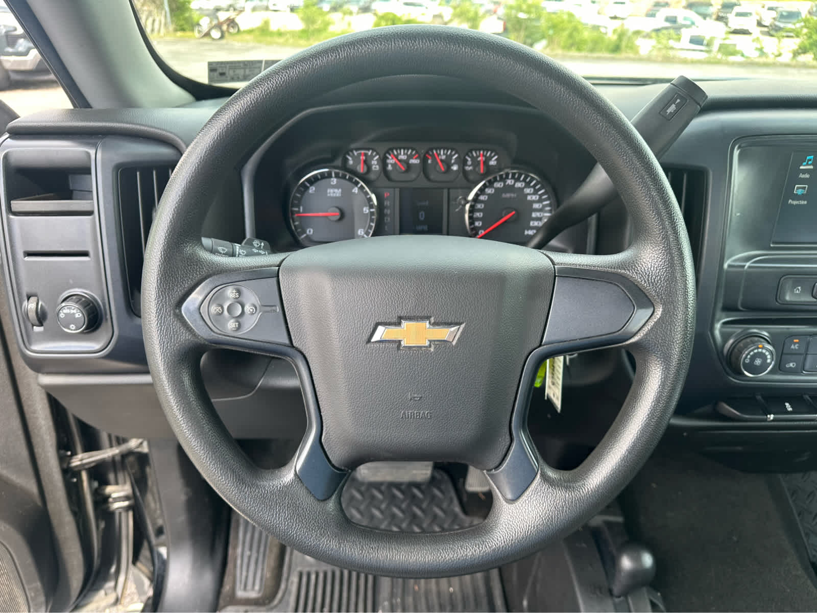 Thumbnail: 2018 Chevrolet Silverado 1500 - 11