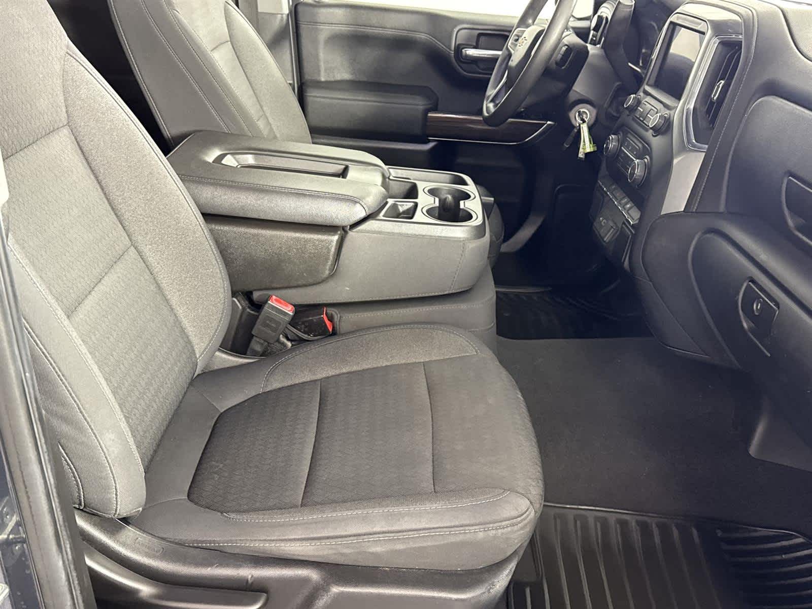 Thumbnail: 2020 Chevrolet Silverado 1500 - 14