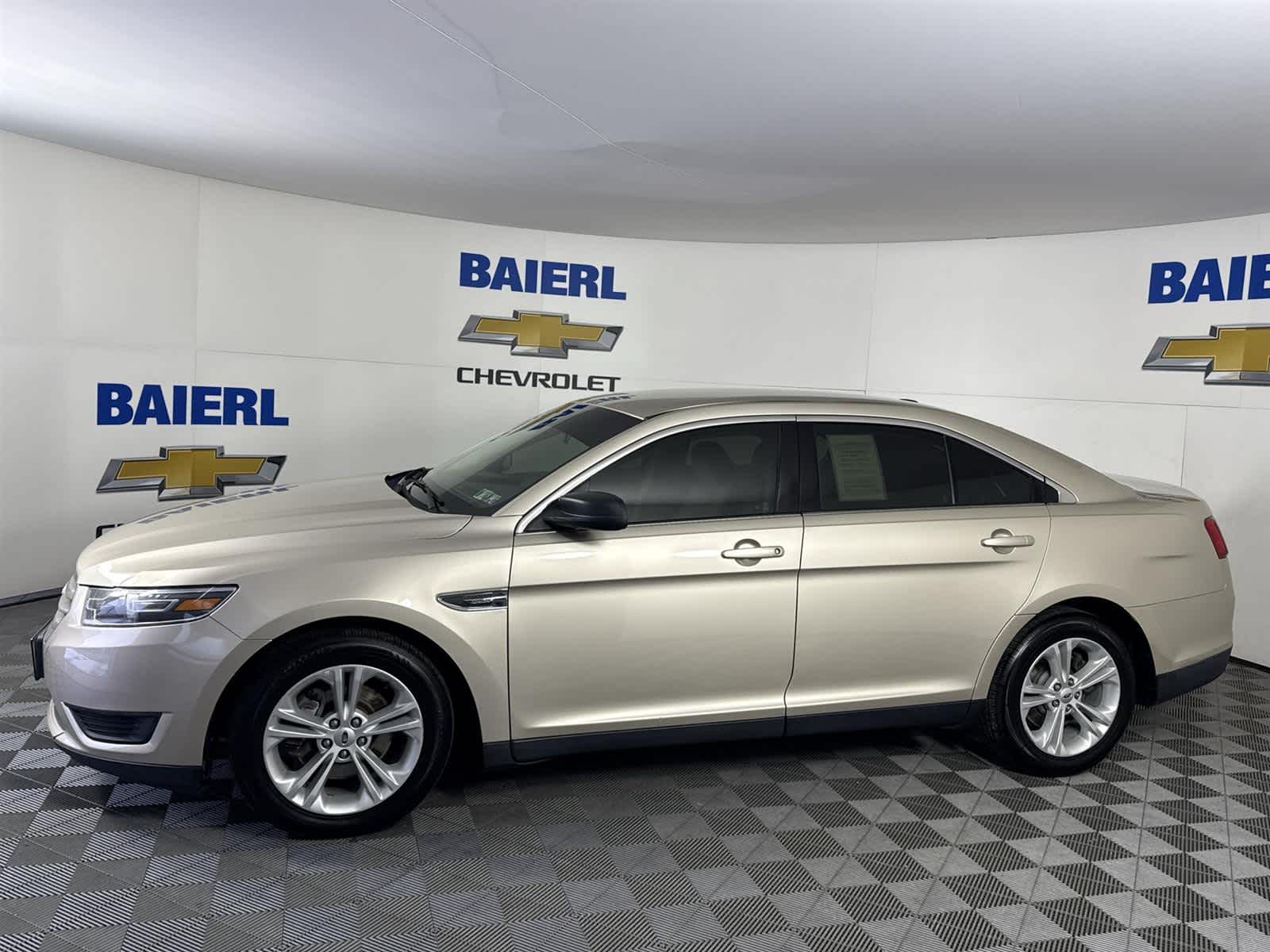 Thumbnail: 2017 Ford Taurus - 2