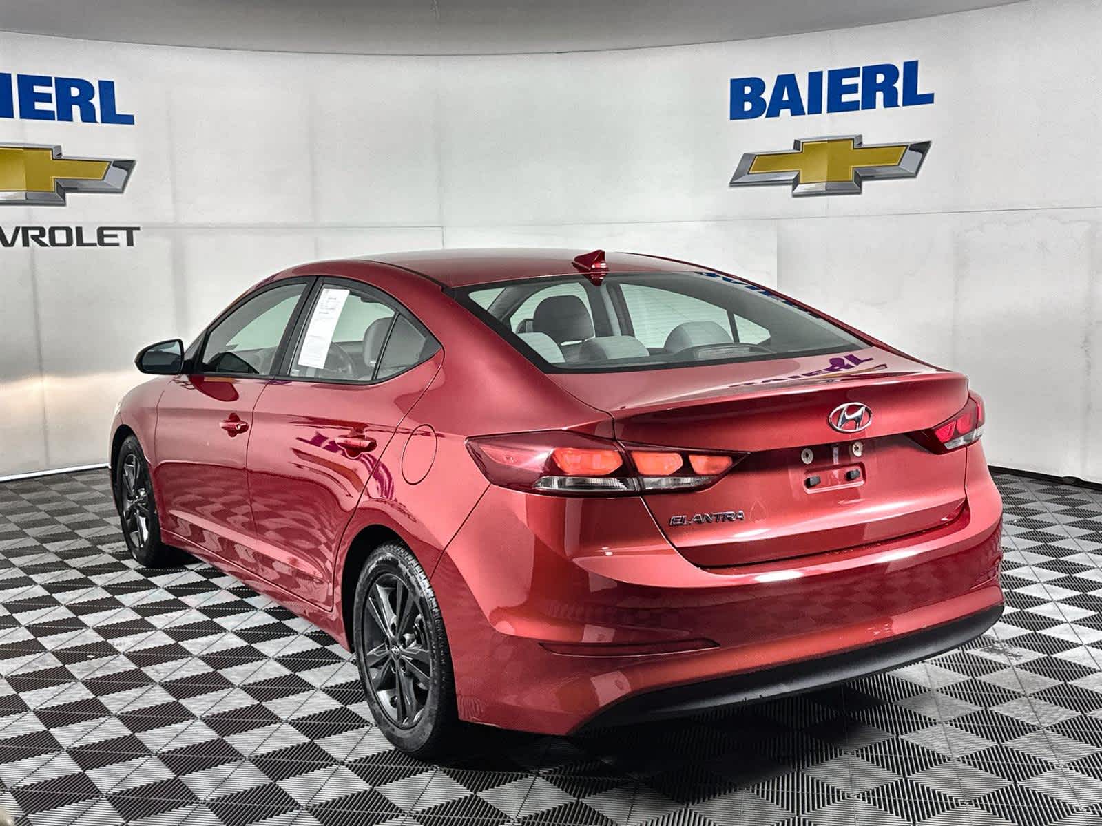 Thumbnail: 2018 Hyundai Elantra - 3