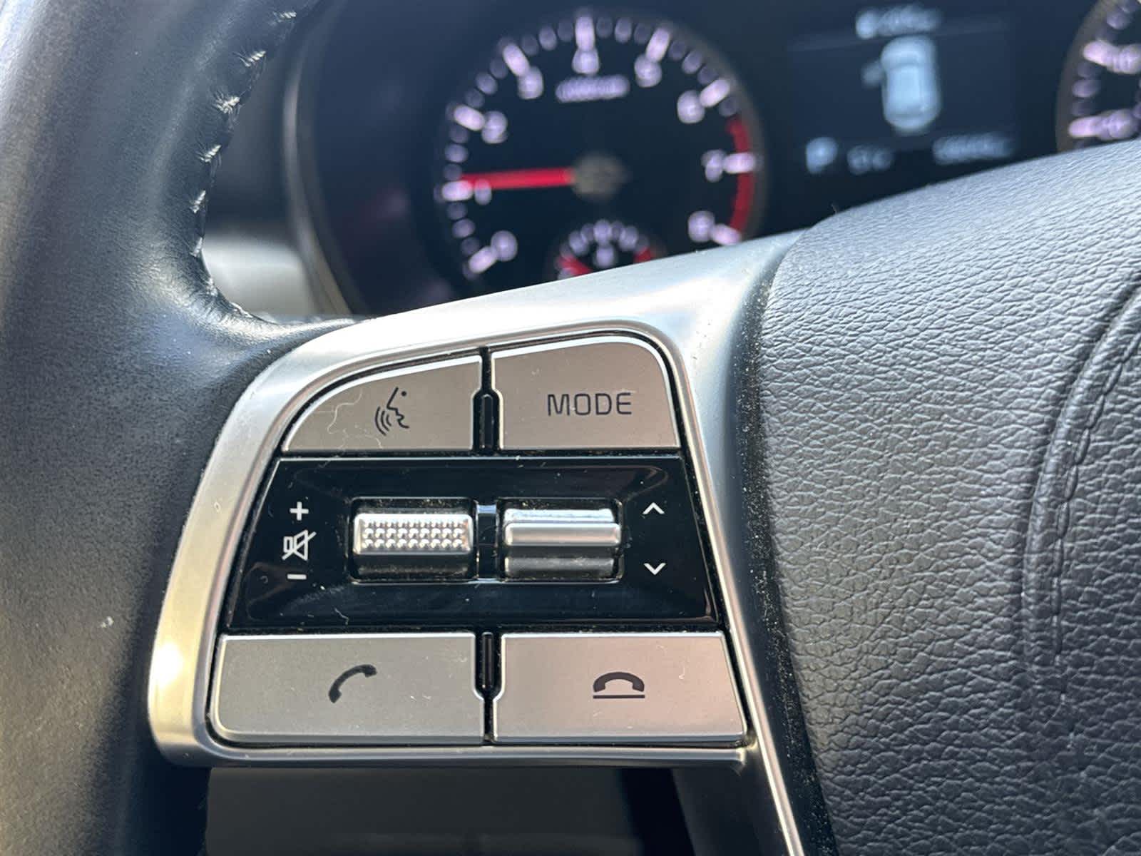 Thumbnail: 2021 Kia Telluride - 23