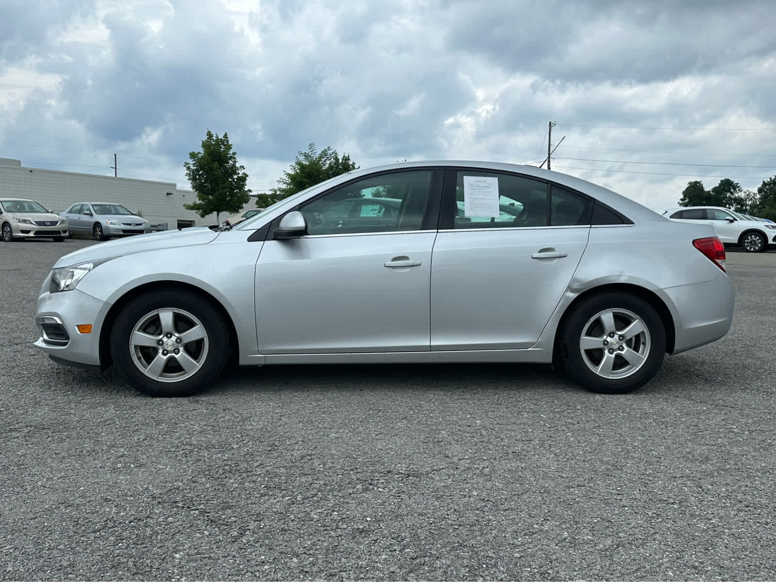 Thumbnail: 2015 Chevrolet Cruze - 4