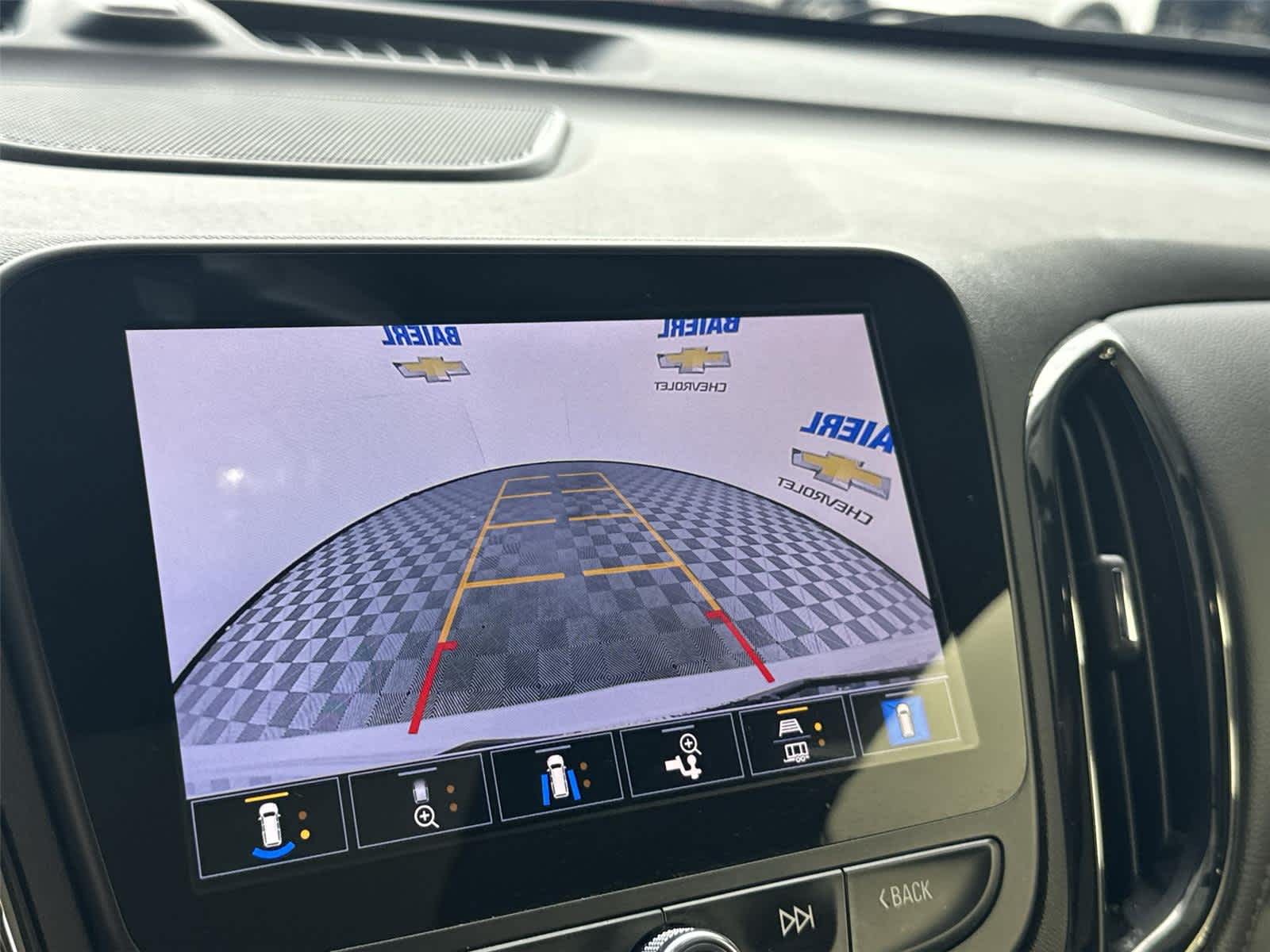 Thumbnail: 2023 Chevrolet Equinox - 16