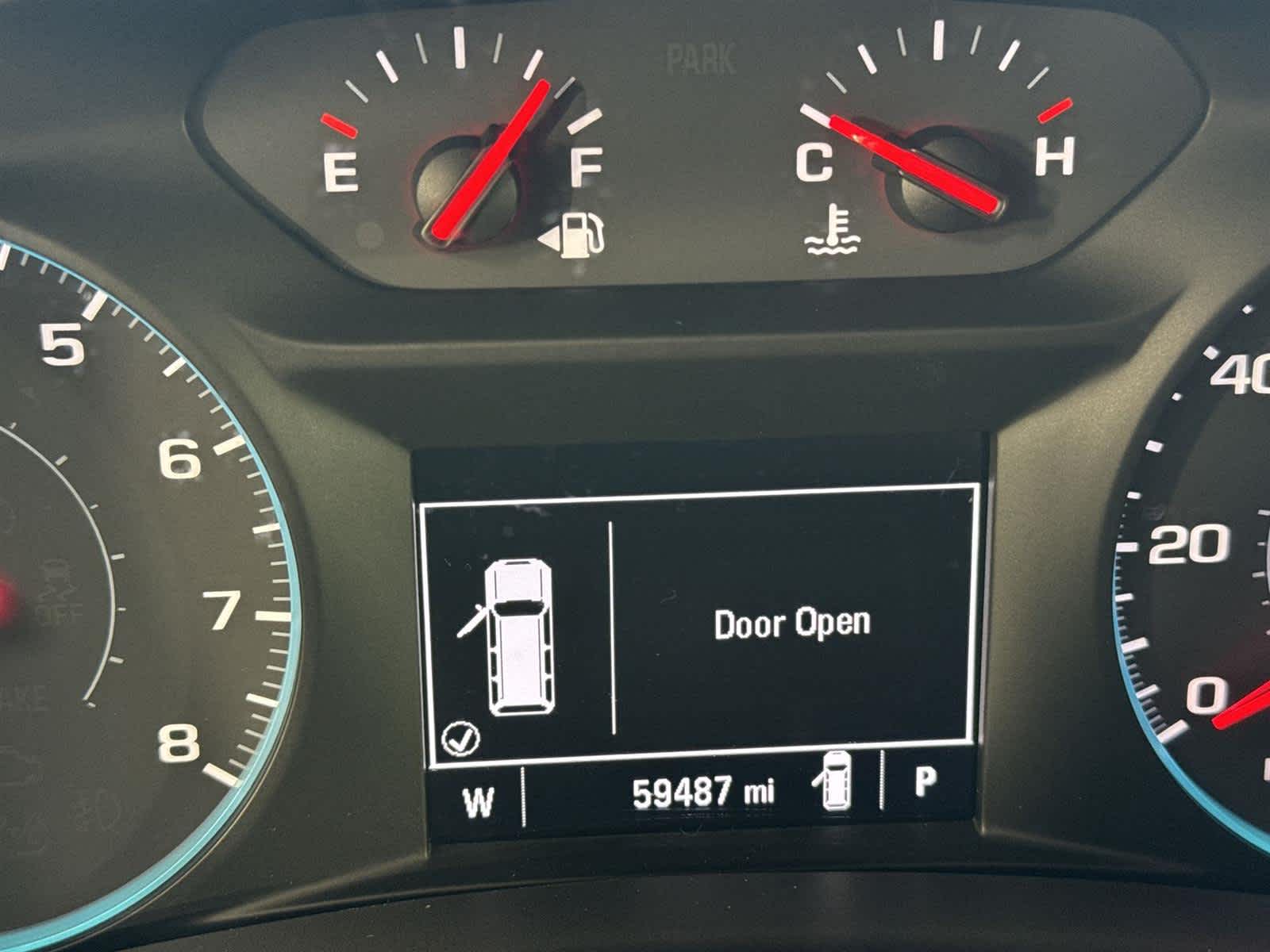 Thumbnail: 2018 Chevrolet Equinox - 31